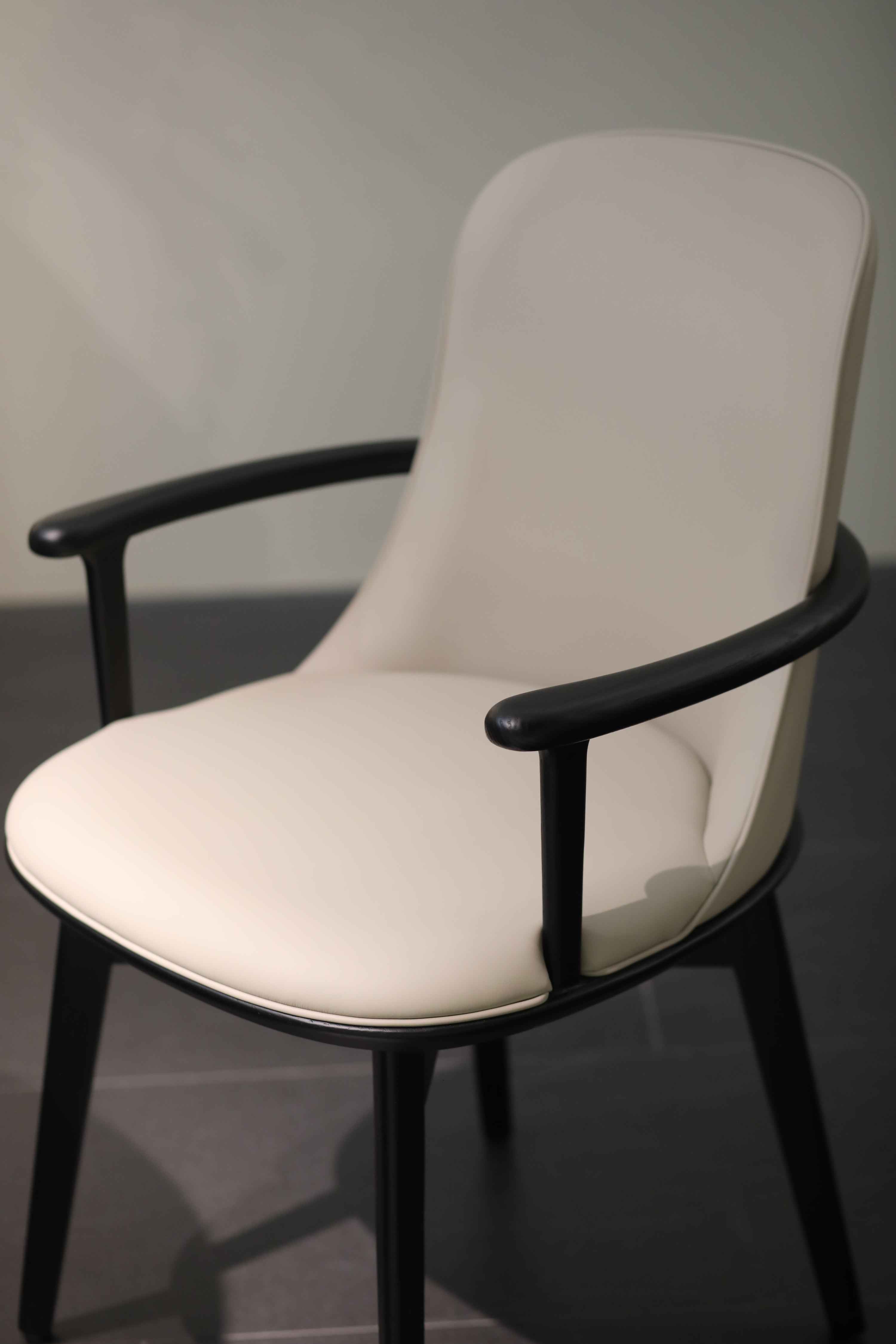 HB-2316-1 /HB-2316-2 Dining chair
