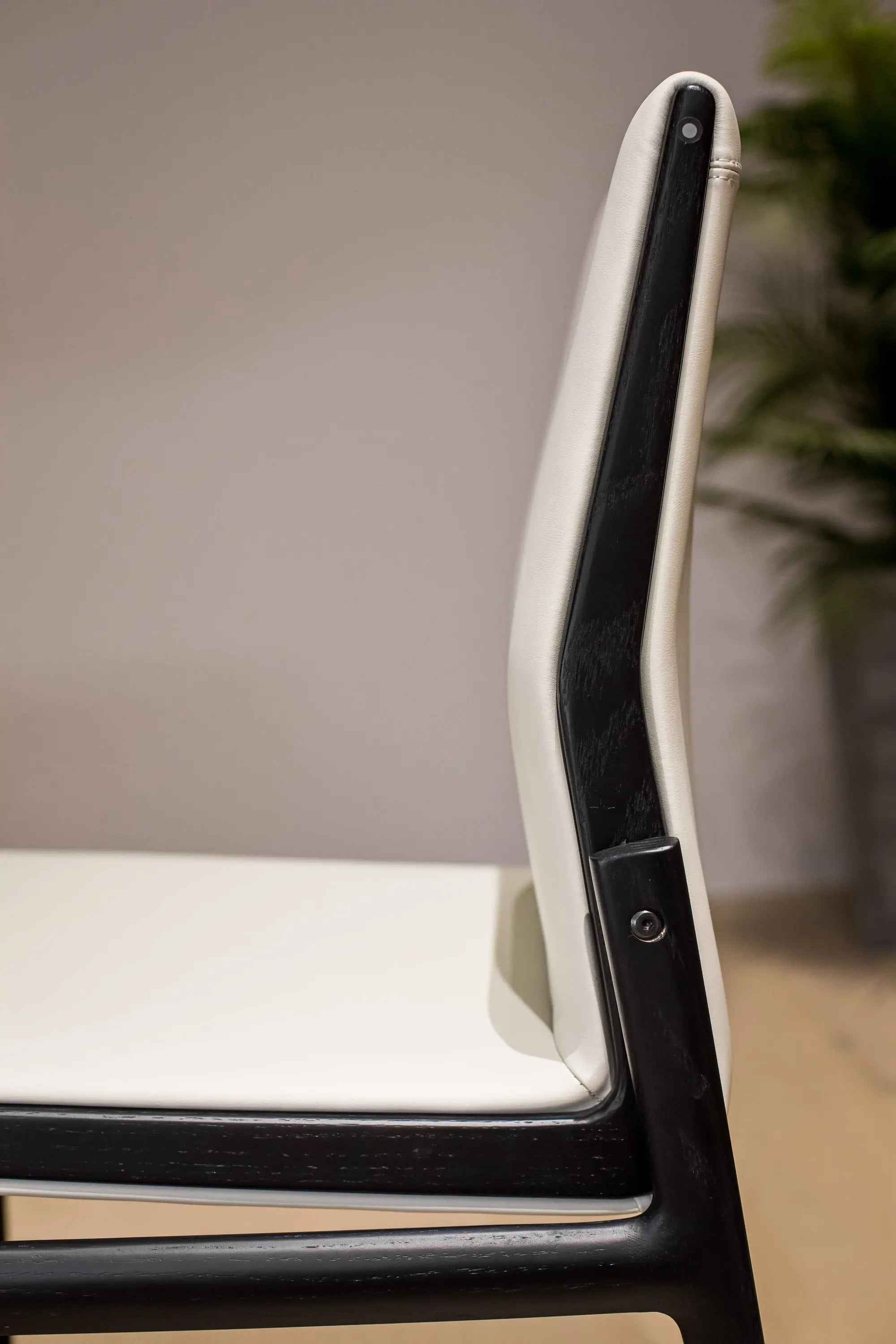 HB3-1903-1 dining chair