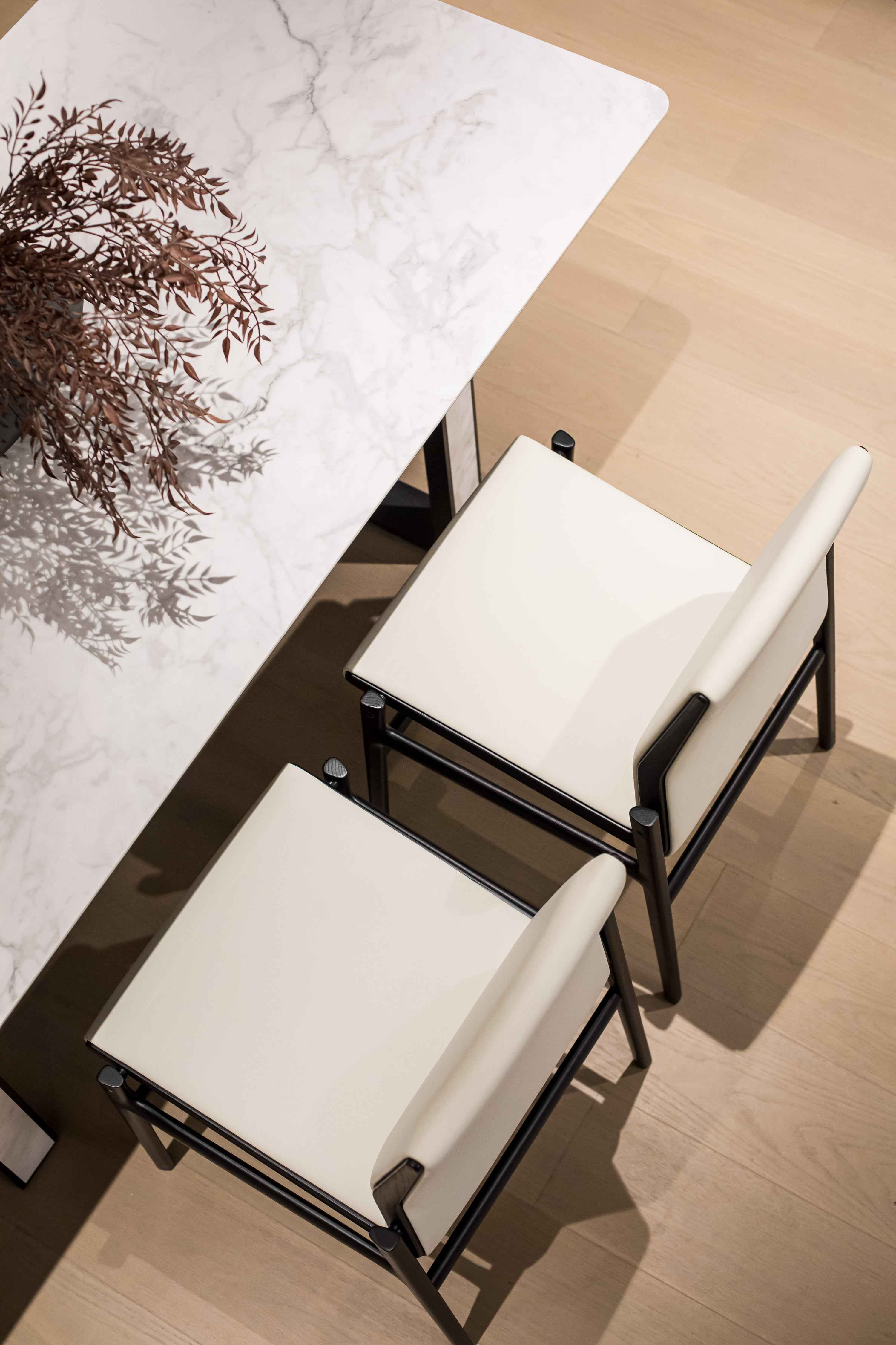 HA1981-3 Long dining table