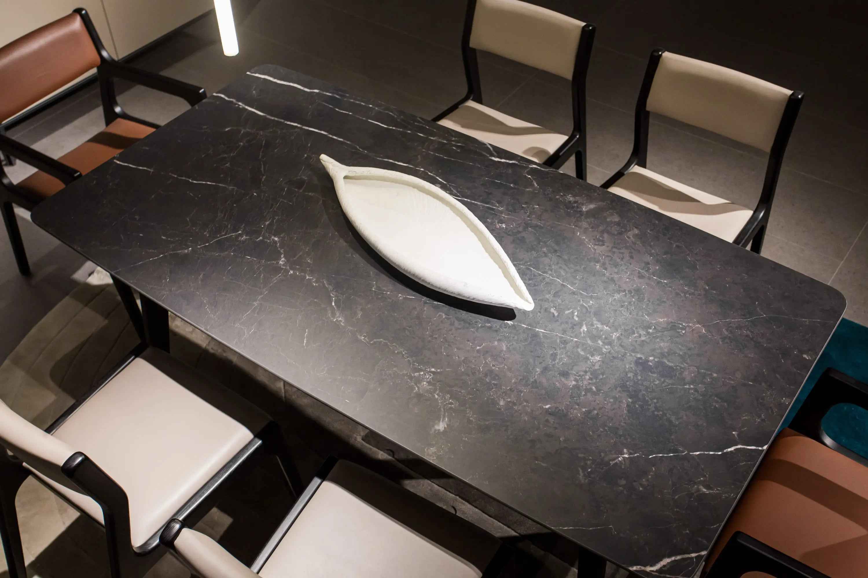 HB5-1670-1 dining chair