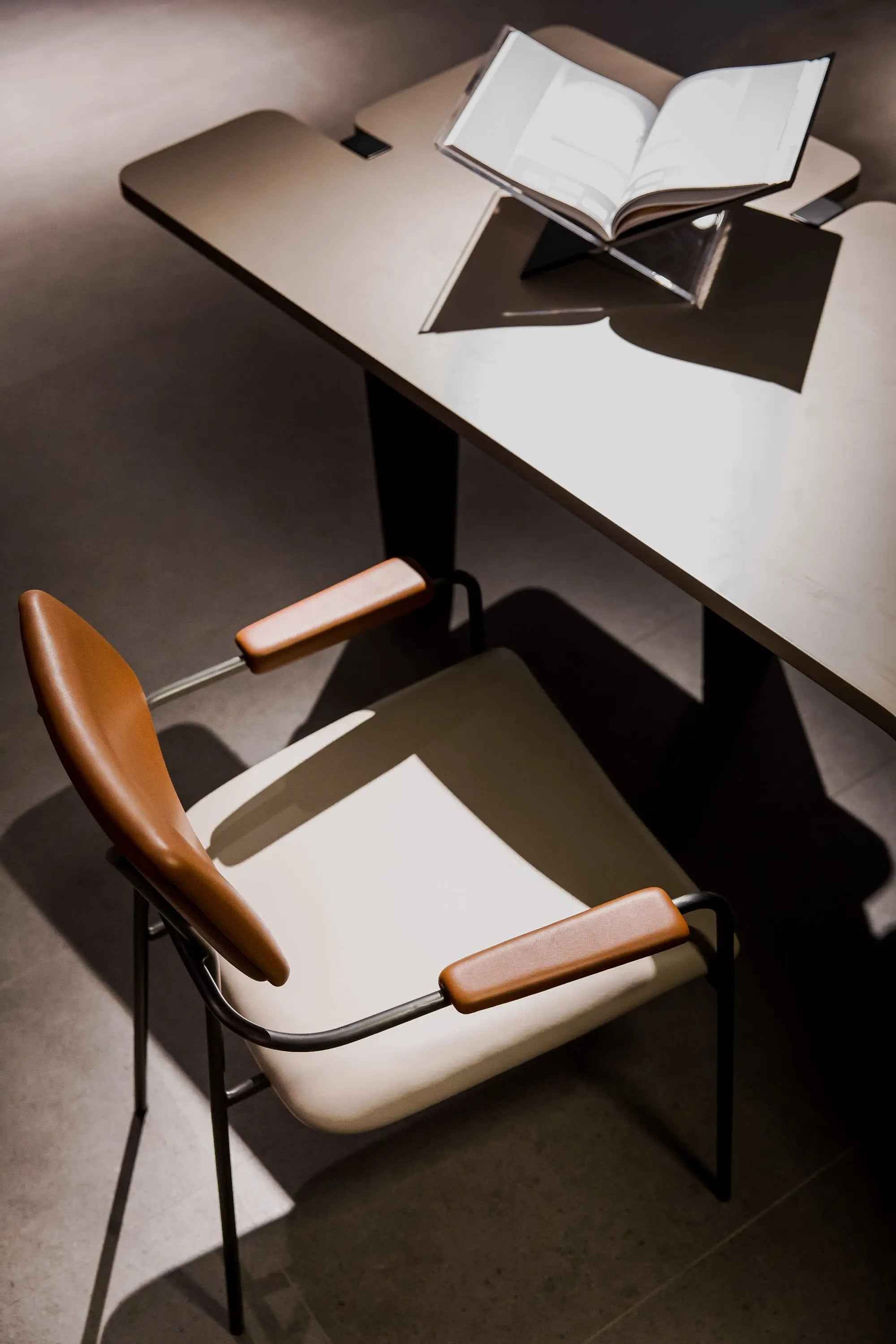 HB5-2065-1 dining chair