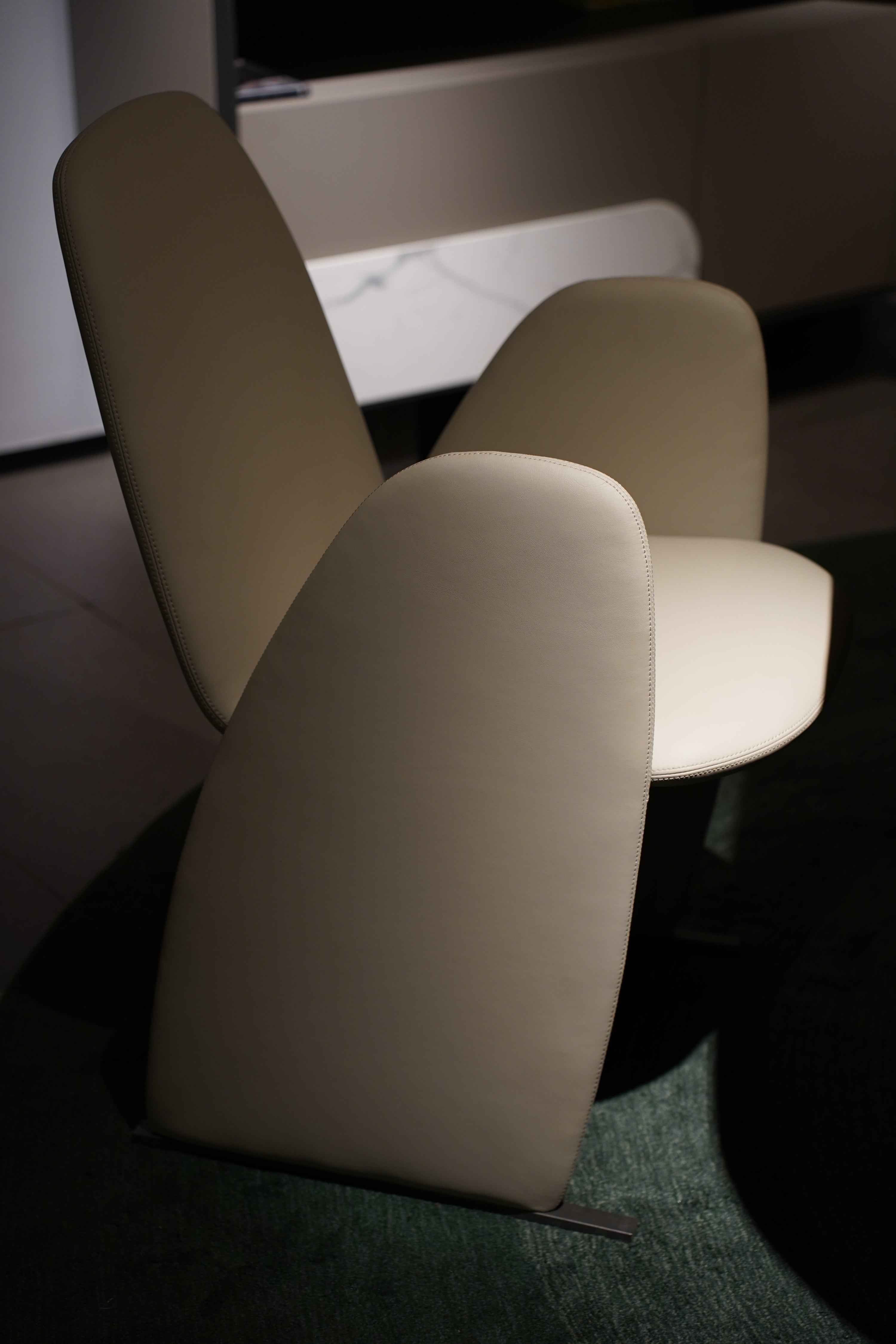 HB5-2322-1 Dining chair