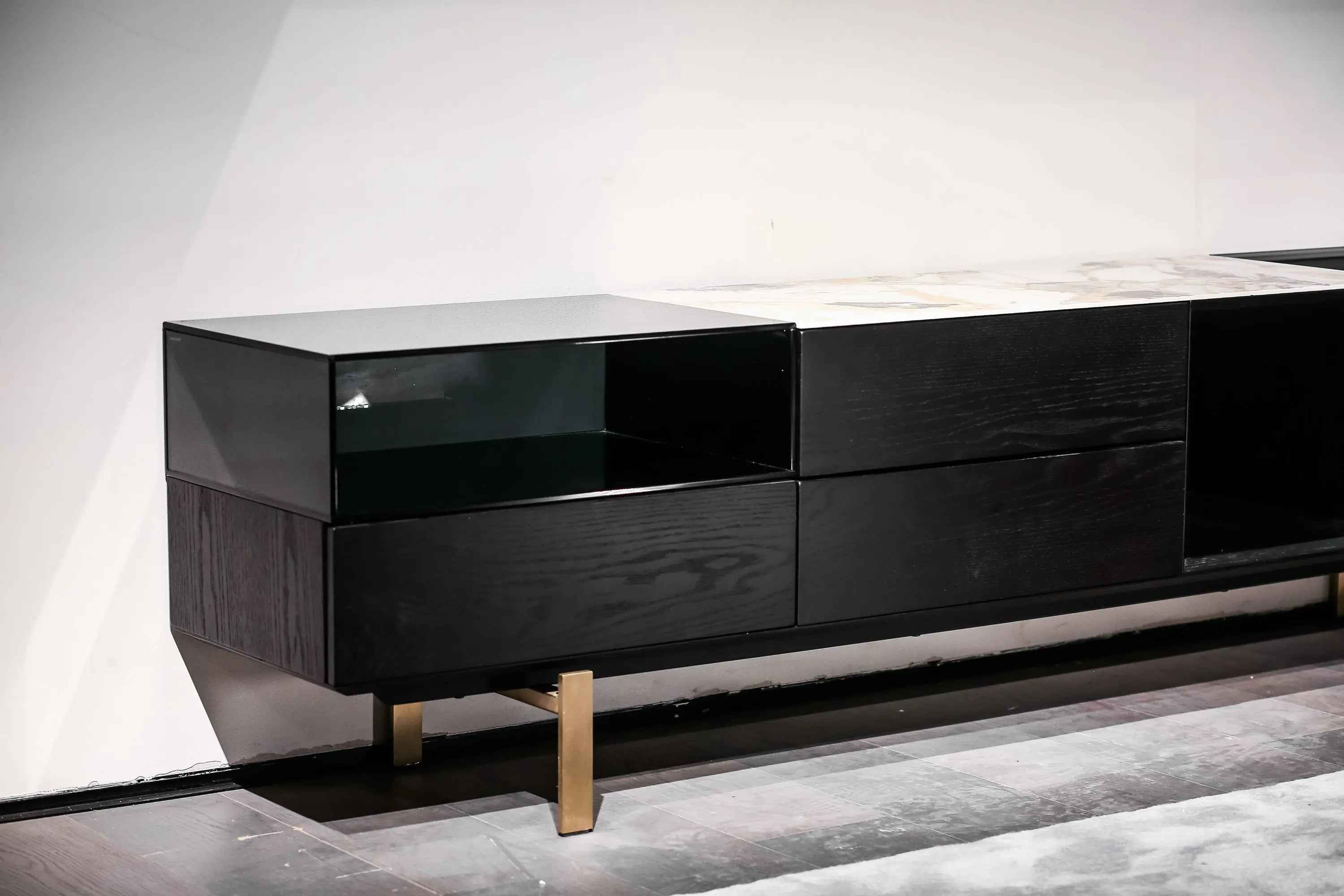 FLOOR CABINET HH-1903-1 for Stylish Storage Solutions