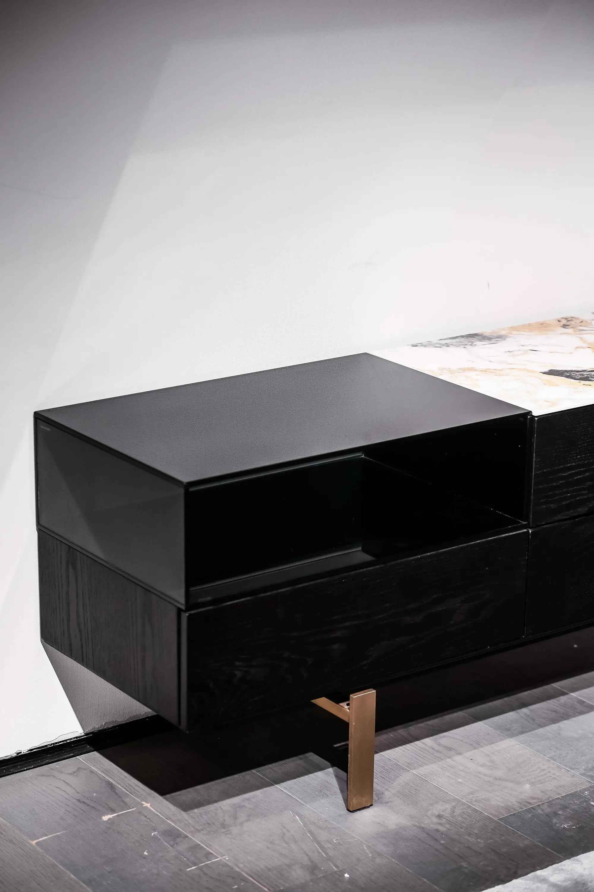 FLOOR CABINET HH-1903-1 for Stylish Storage Solutions