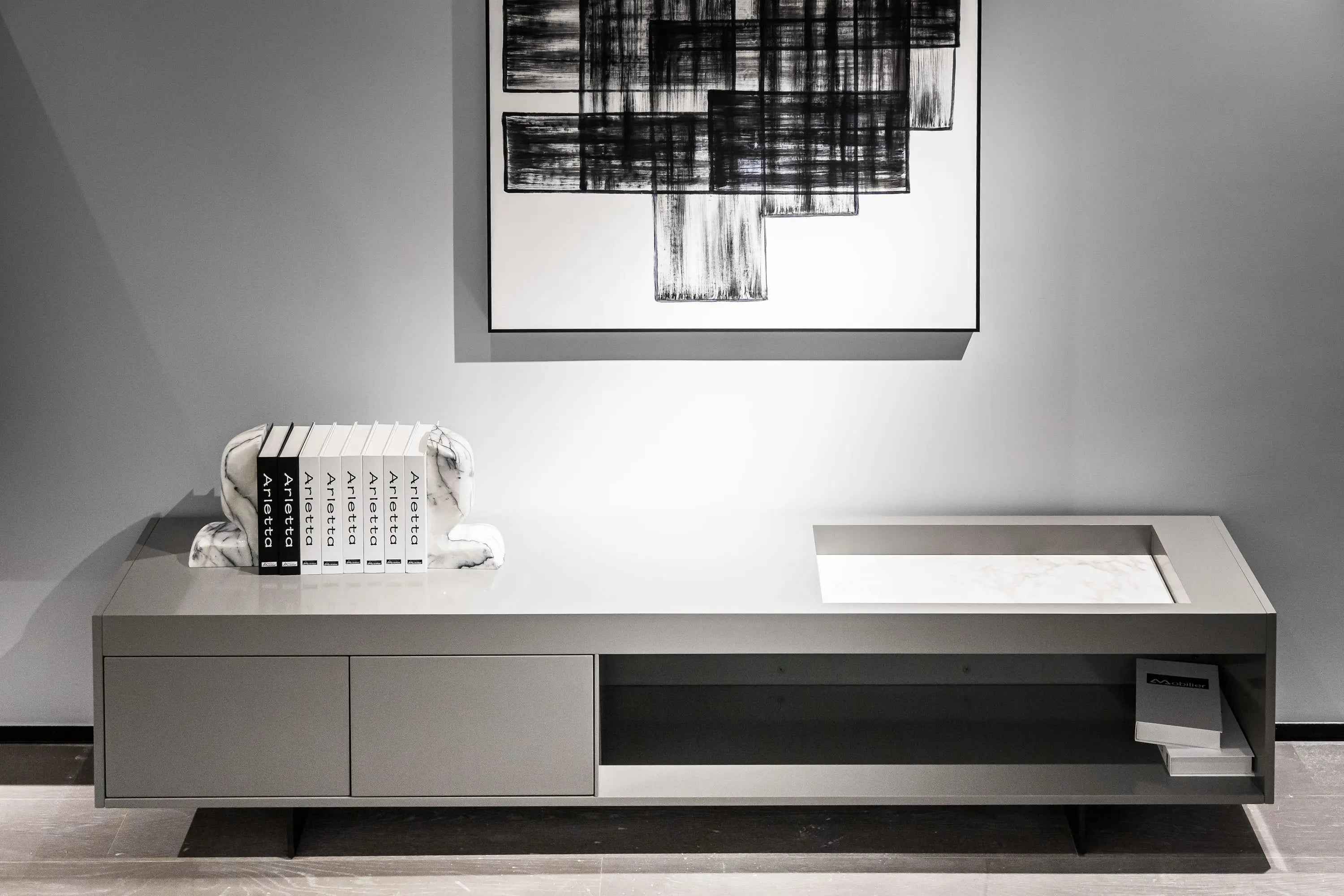 HH-2061-1 FLOOR CABINET