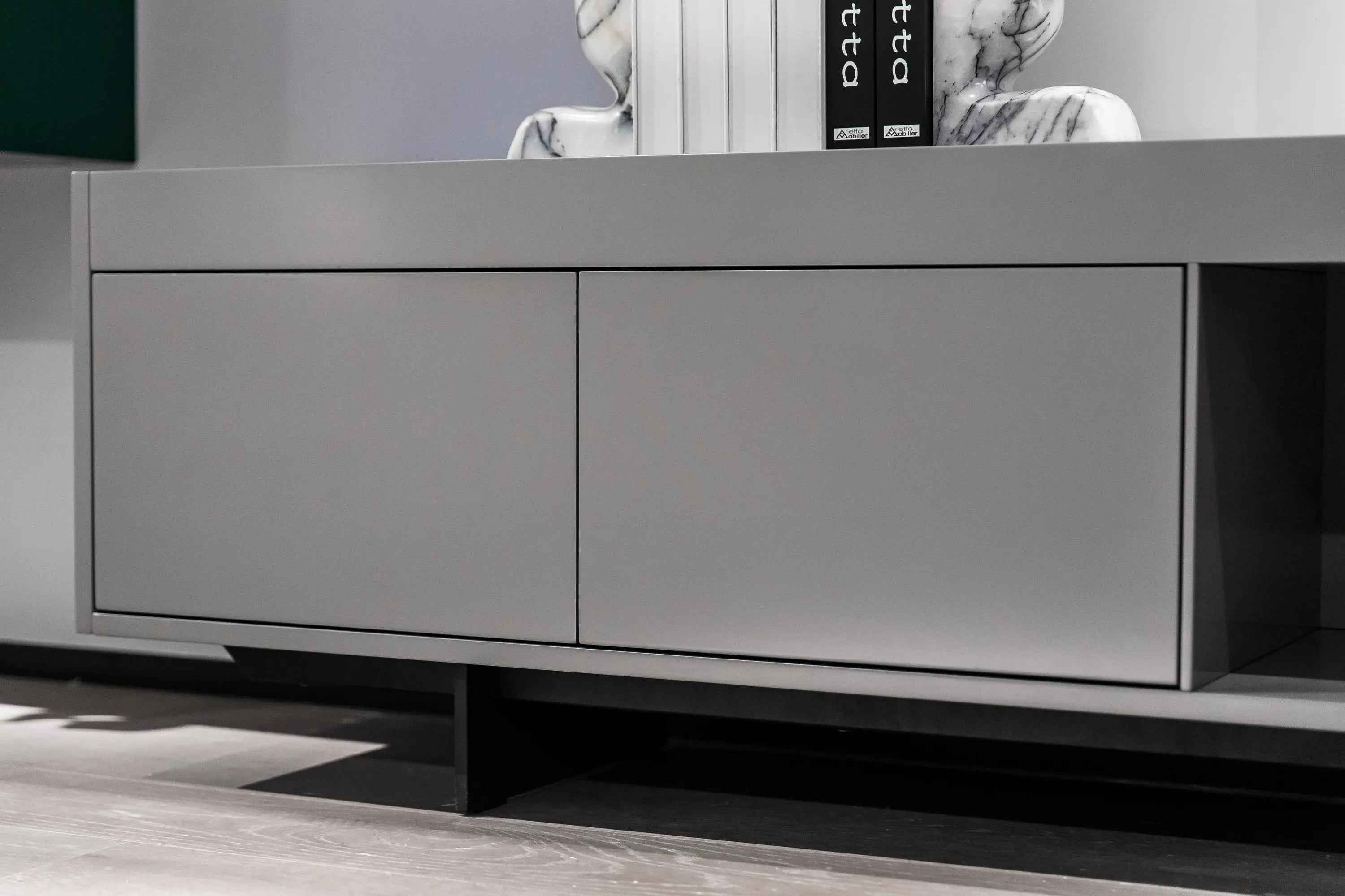 HH-2061-1 FLOOR CABINET