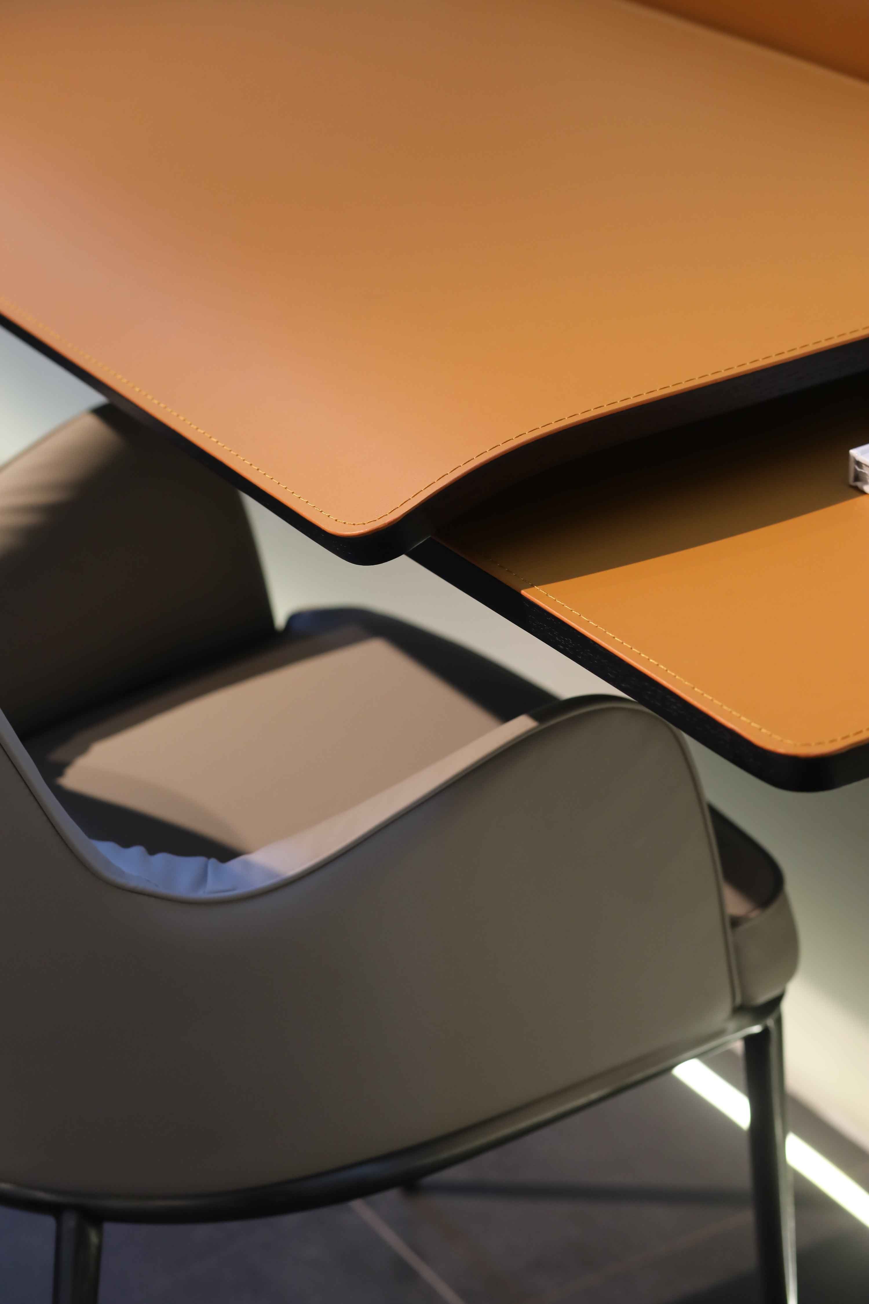 HM3-2313-1 Multifunctional table