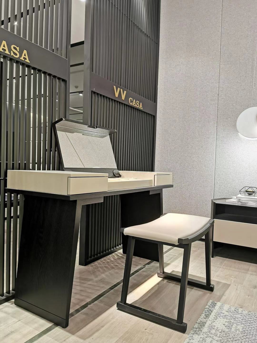 HG3-1687-3 Dressing Stool - Chiuchiufurniture