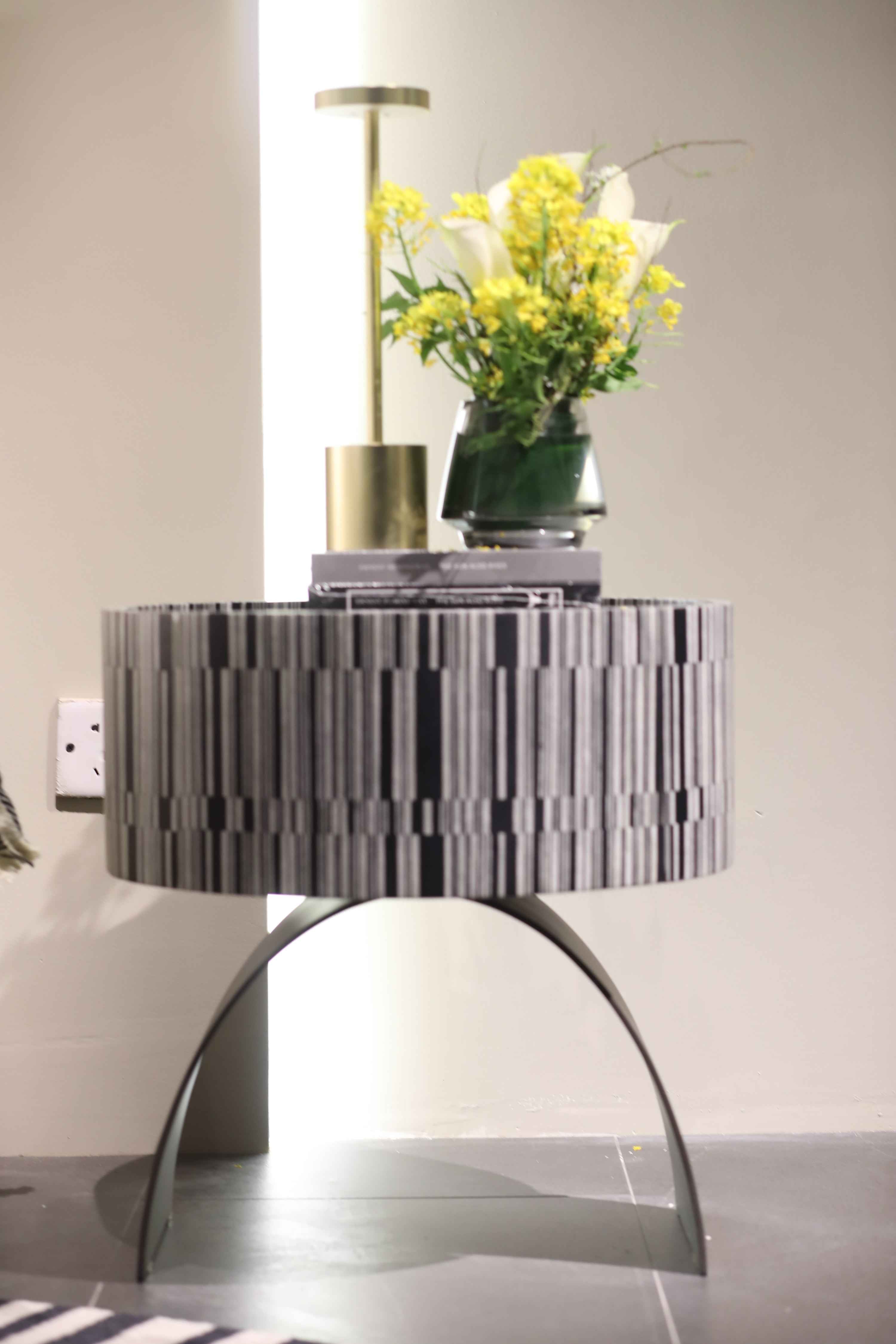 Italian Minimalist HX-2320-2 Bedside table