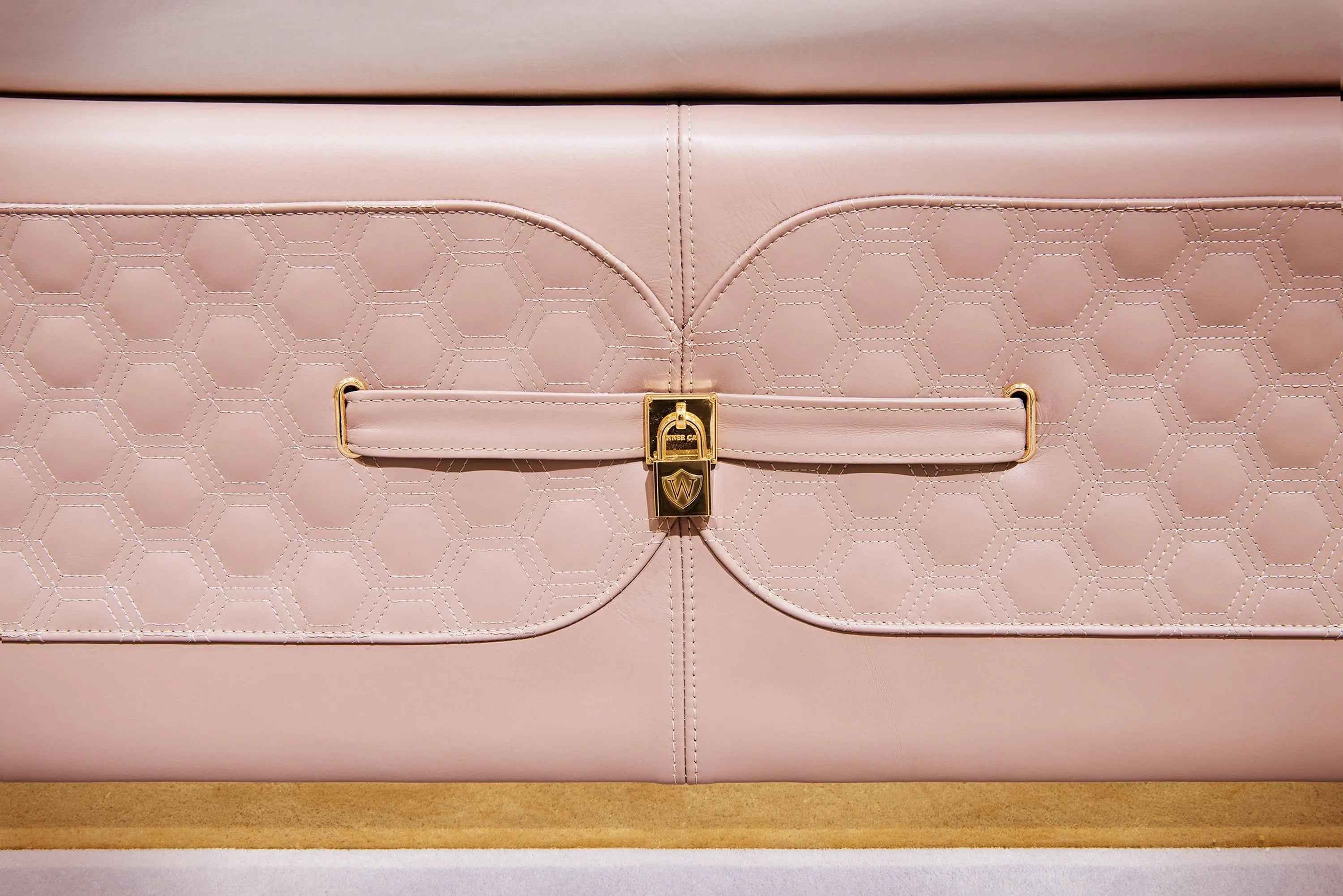 High-Quality Modern Bedroom Bed: Luxury Blend of Fabric Leather W002B10 Turri style Vogue Bed ,Bedroom queen bed, comfortable and soft