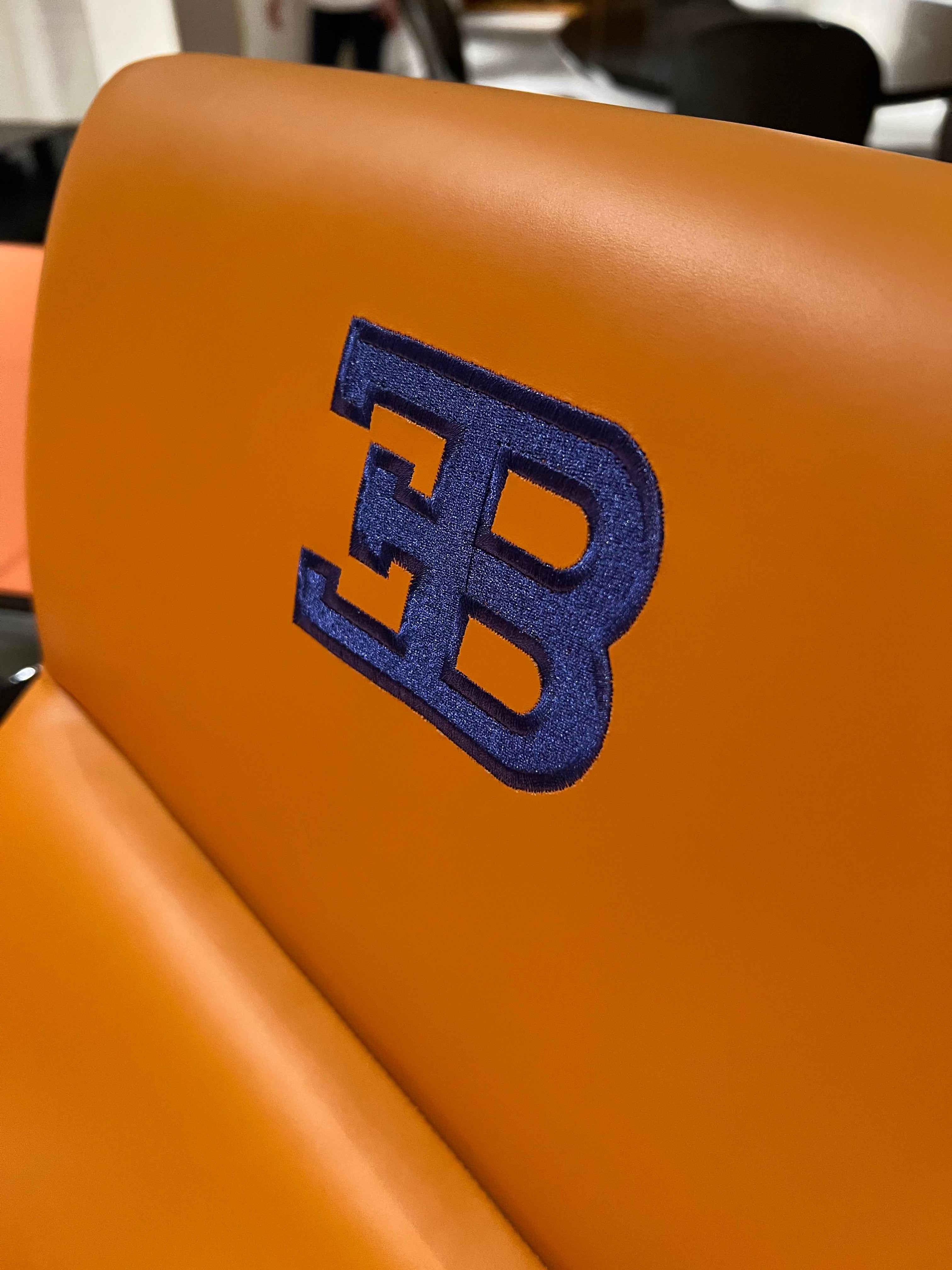 Bugatti-Style High Back Office Chair - Luxury Carbon Fibre and Leather Executive Chair-W018S21