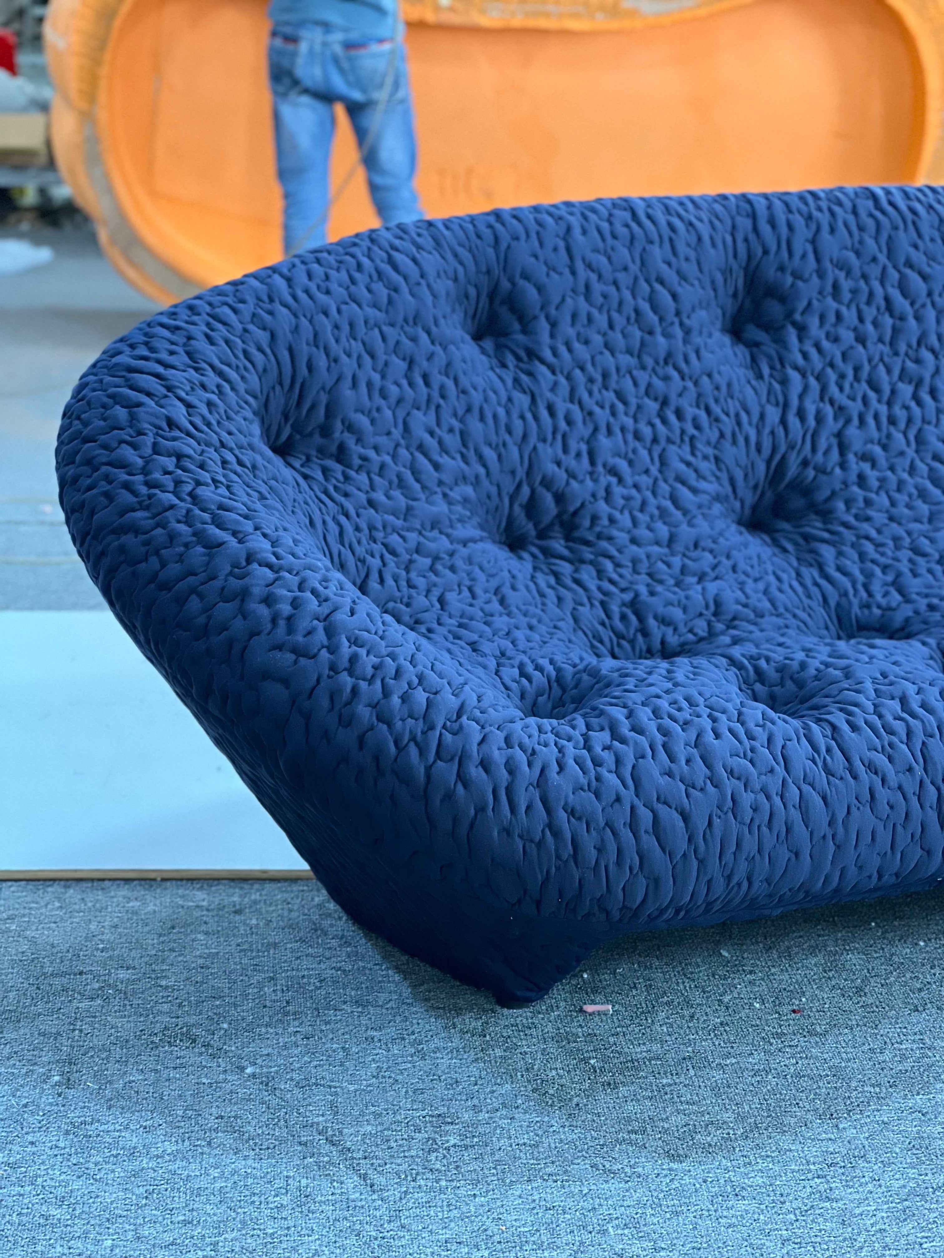 Cowry Sofa 2234 Shell Sofa