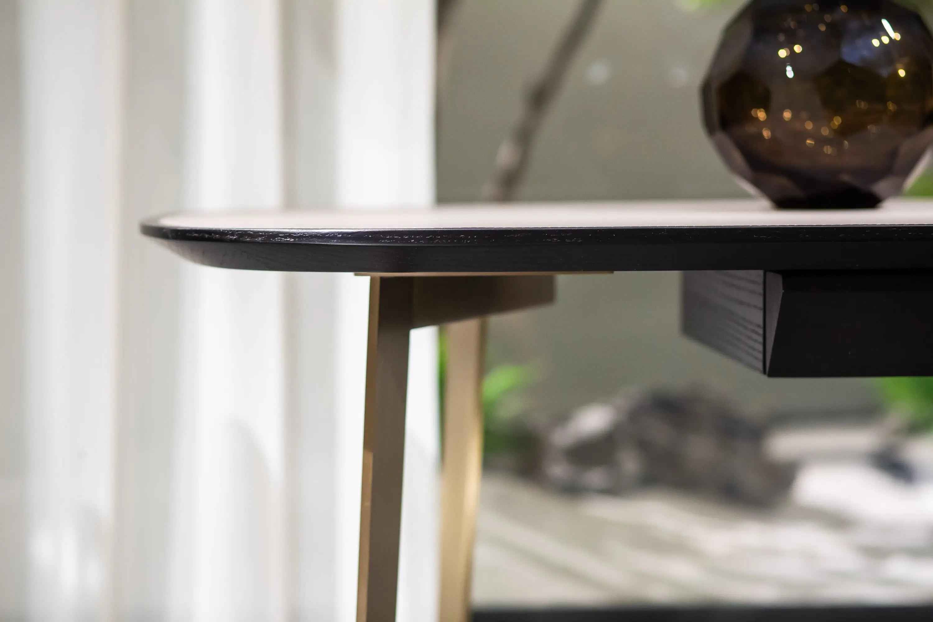 Italian Bedroom Minimalism HM-1916-1 Dressing Table