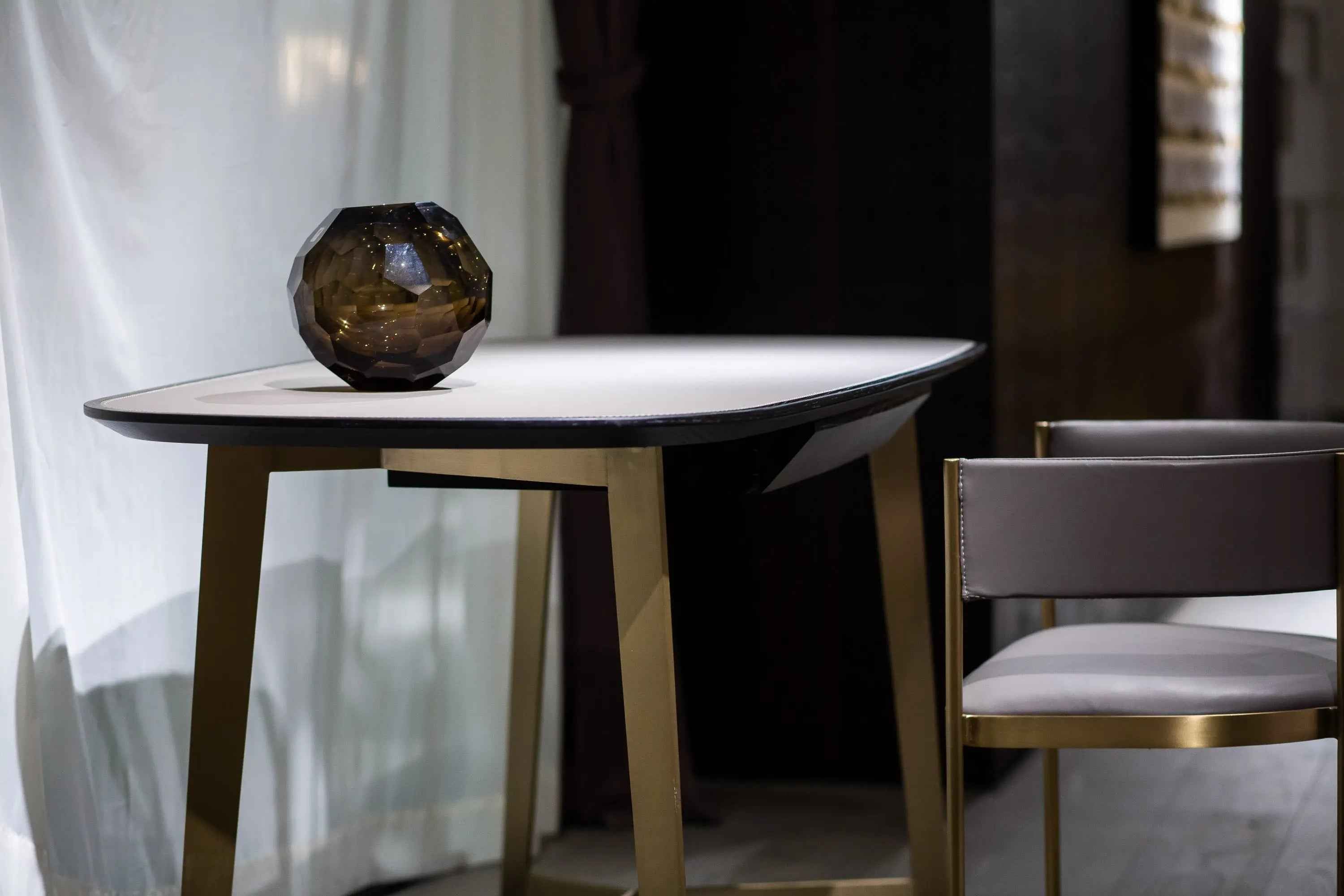 Italian Bedroom Minimalism HM-1916-1 Dressing Table