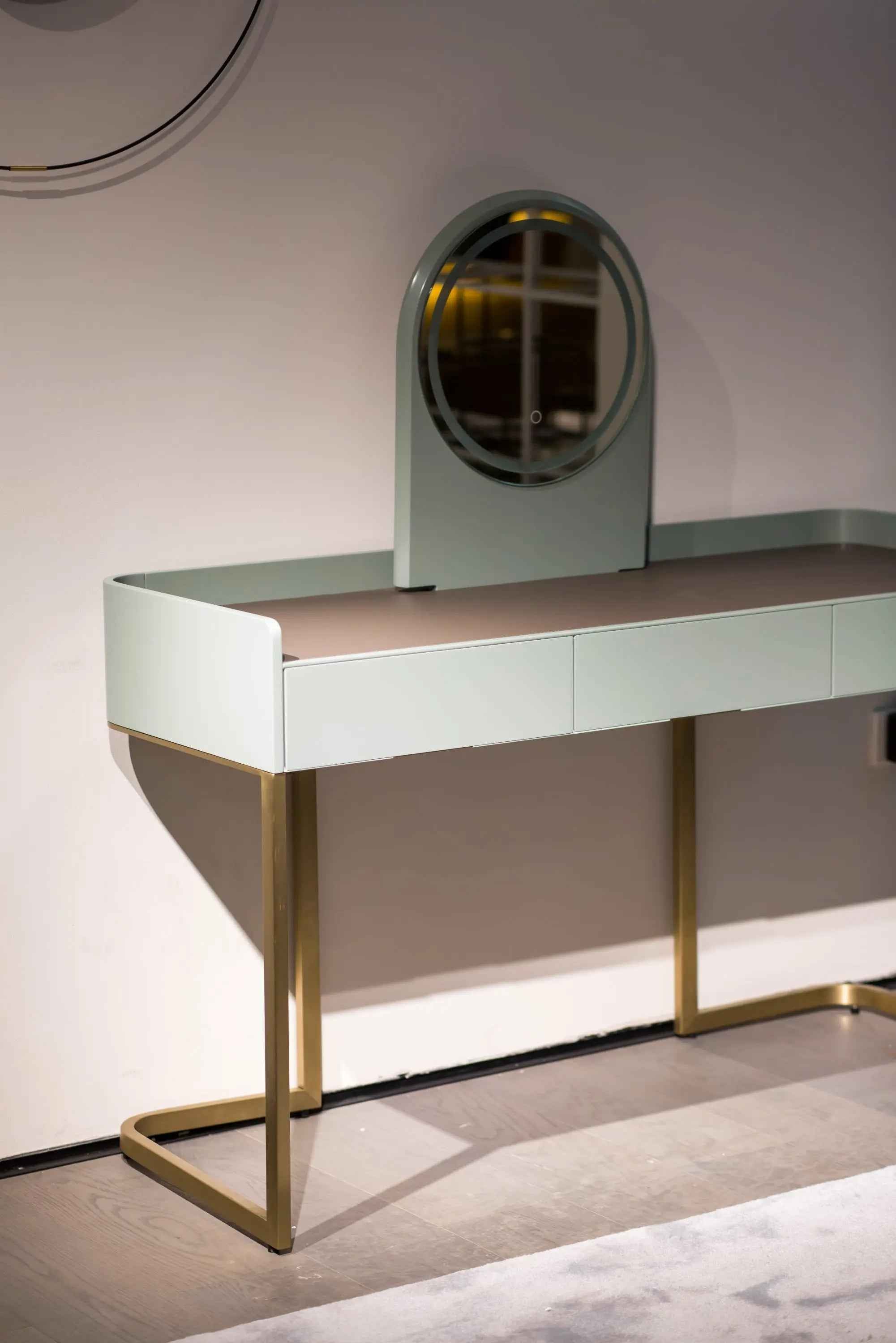 Italian Minimalist Bedroom HM-2017-1 Dressing Table