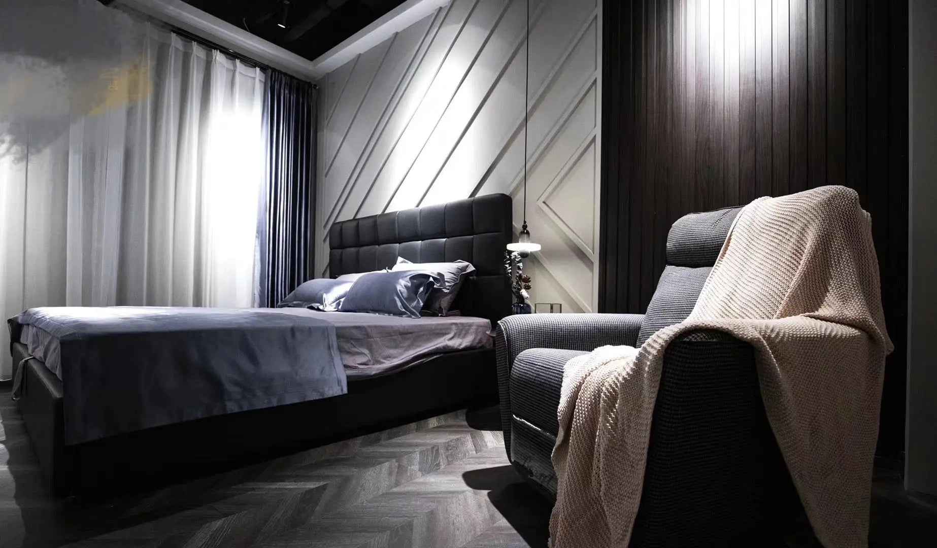 Italian Minimalist Checkered KB-VVCASA-BED-VX1-1691-1 Bed