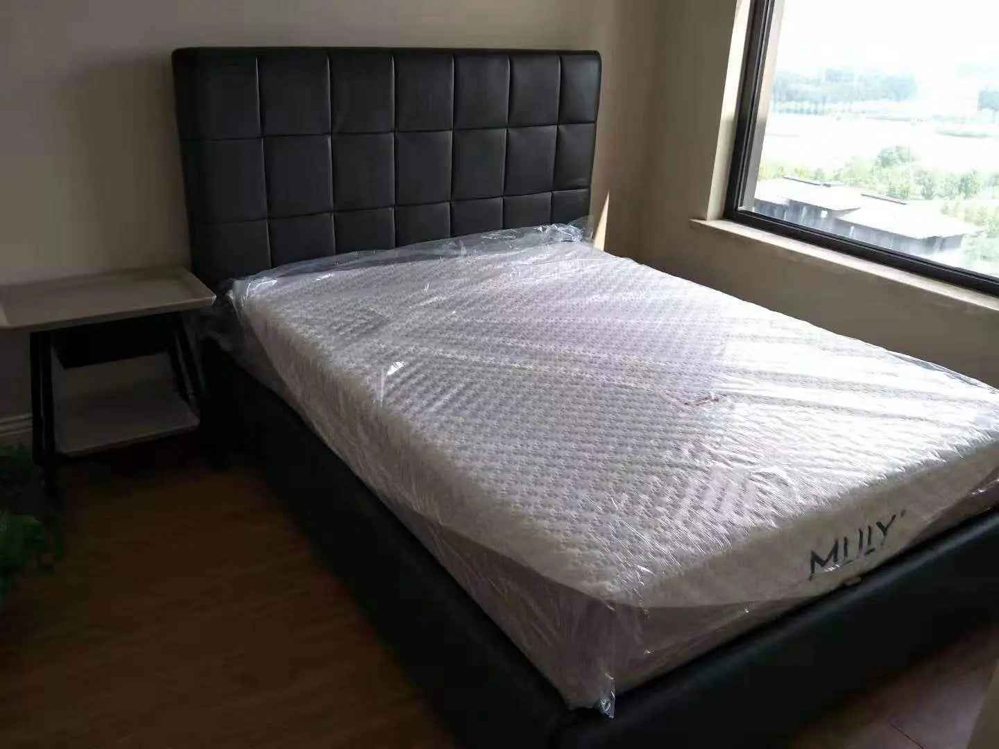 Italian Minimalist Checkered KB-VVCASA-BED-VX1-1691-1 Bed