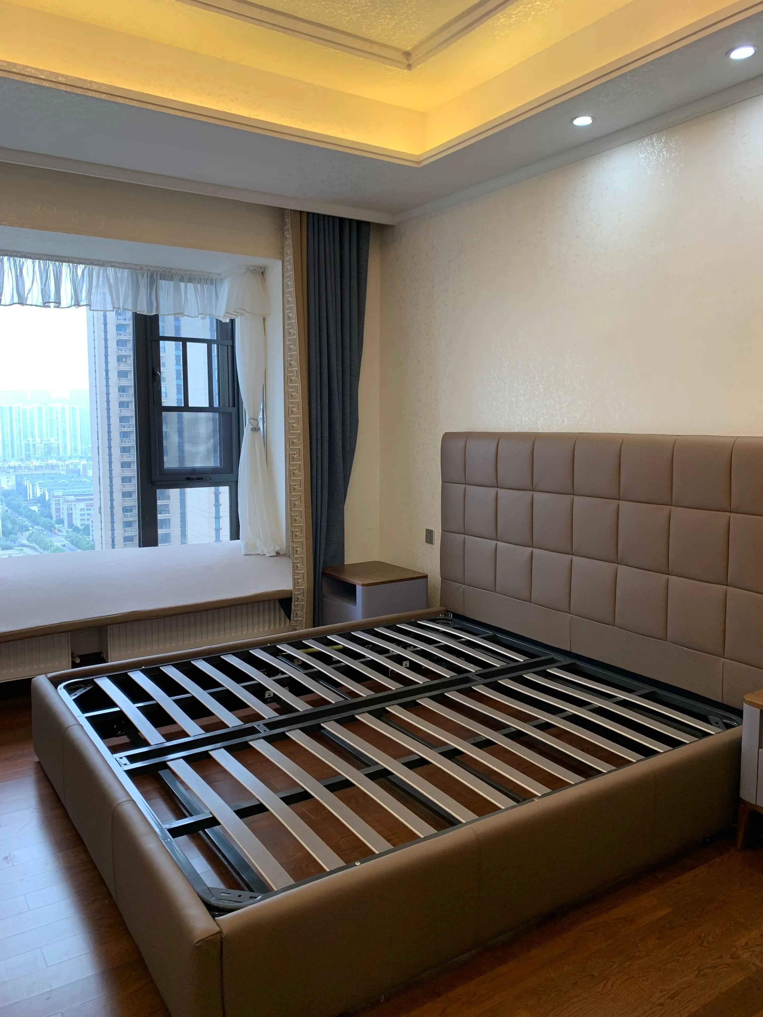 Italian Minimalist Checkered KB-VVCASA-BED-VX1-1691-1 Bed