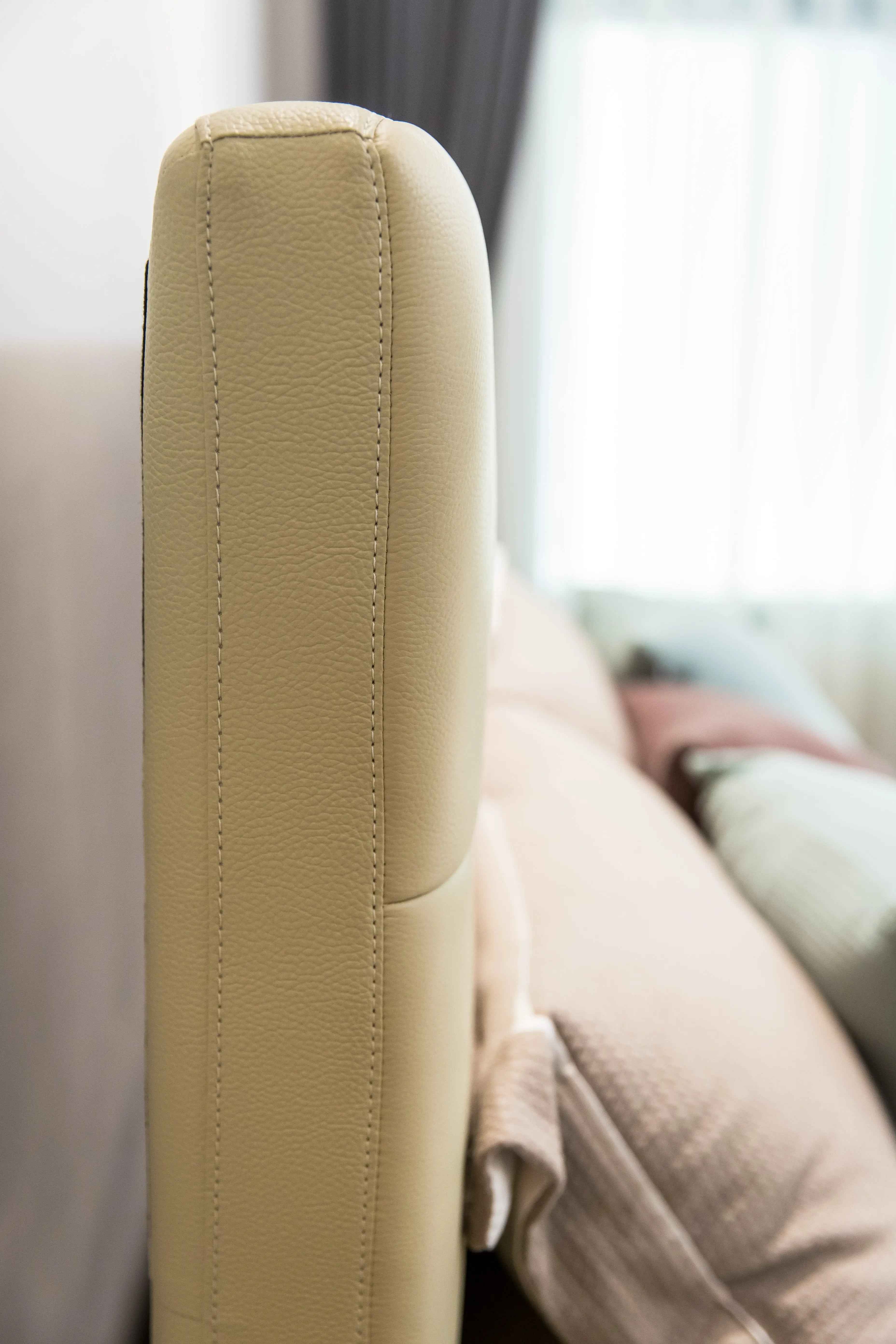 Italian Minimalist Checkered KB-VVCASA-BED-VX1-1691-1 Bed