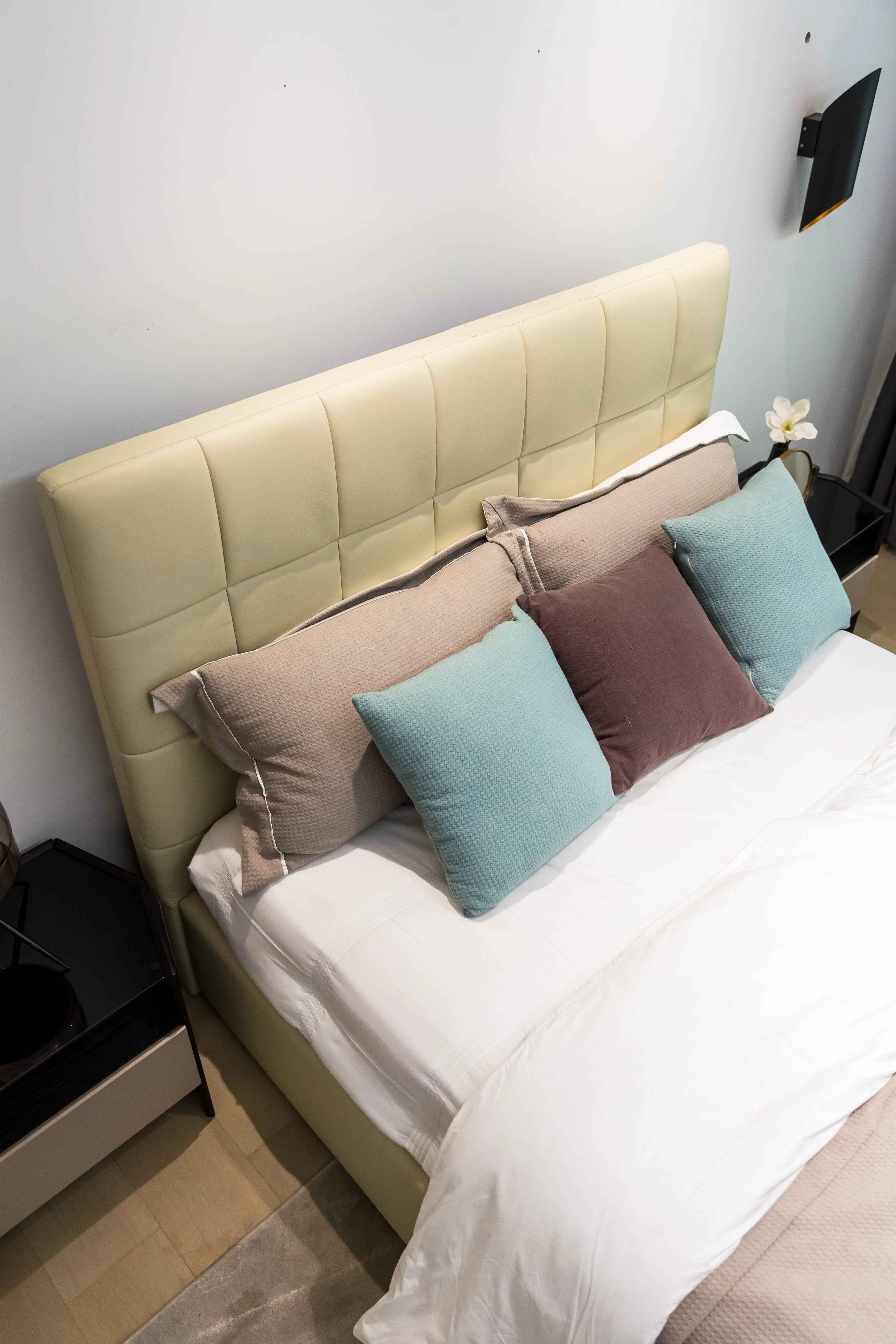 Italian Minimalist Checkered KB-VVCASA-BED-VX1-1691-1 Bed