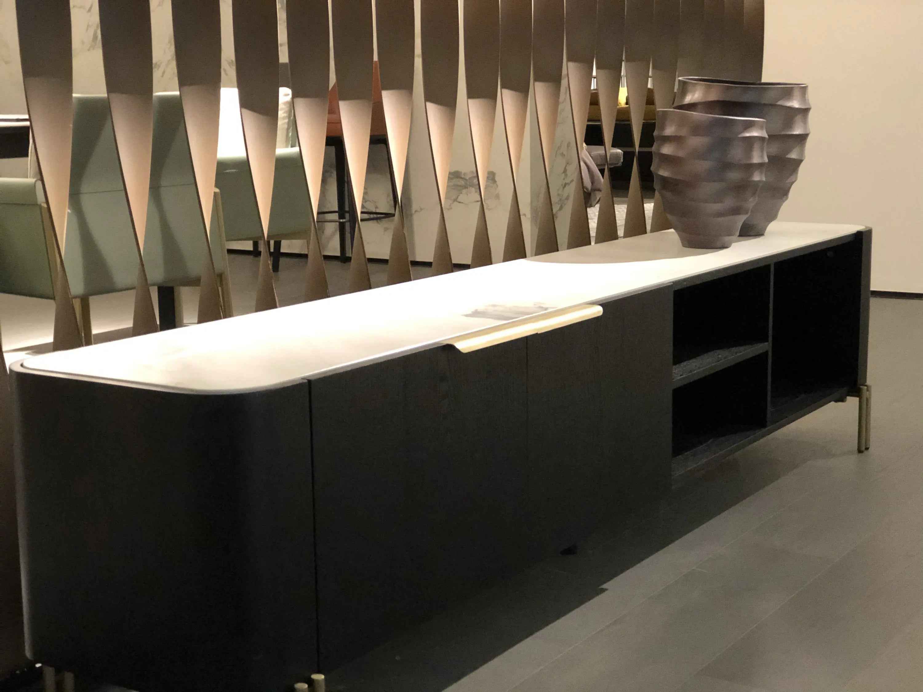 Italian Minimalist HH-2019-1 FLOOR CABINET