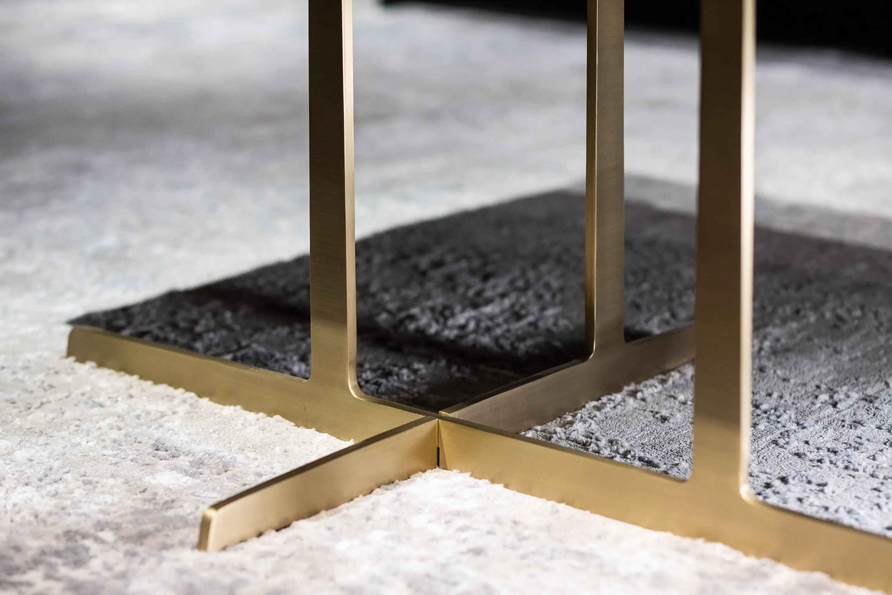 Italian Minimalist Rectangular HC-1902-3 Coffee Table