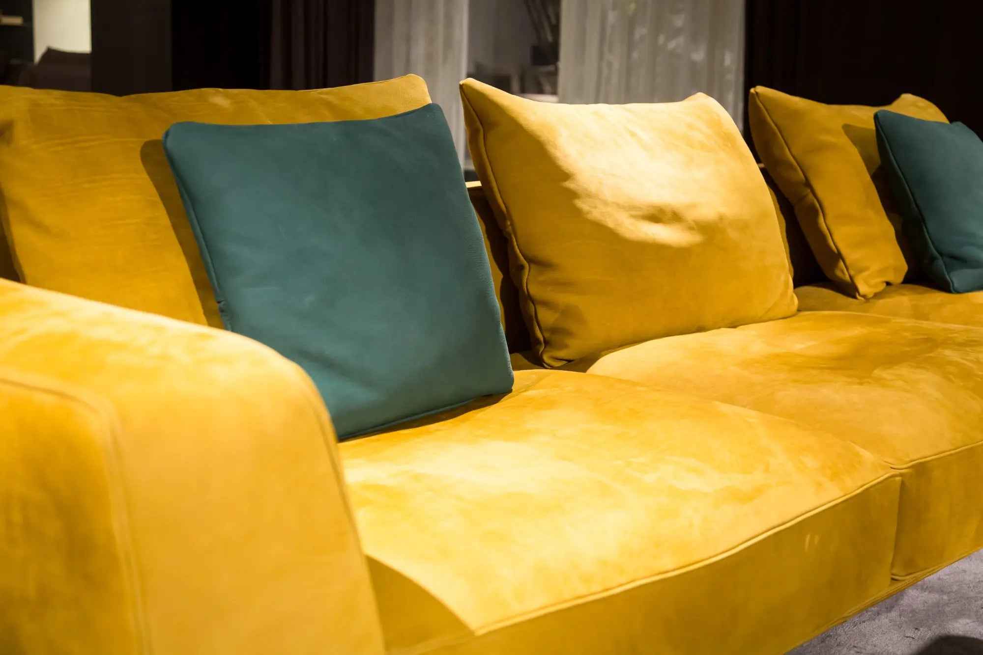 Italian minimalist home quality all leather sofa VJ5-1901 sofa