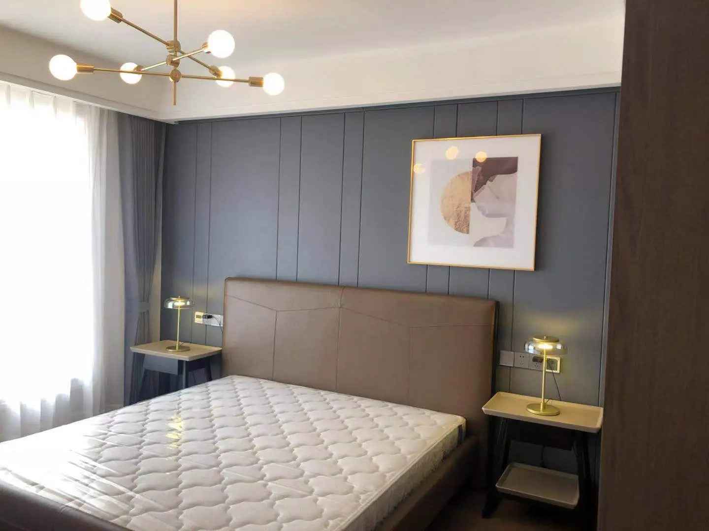 KB-VVCASA-BED-VX5-1676-1 Bed - Stylish and Comfortable Design