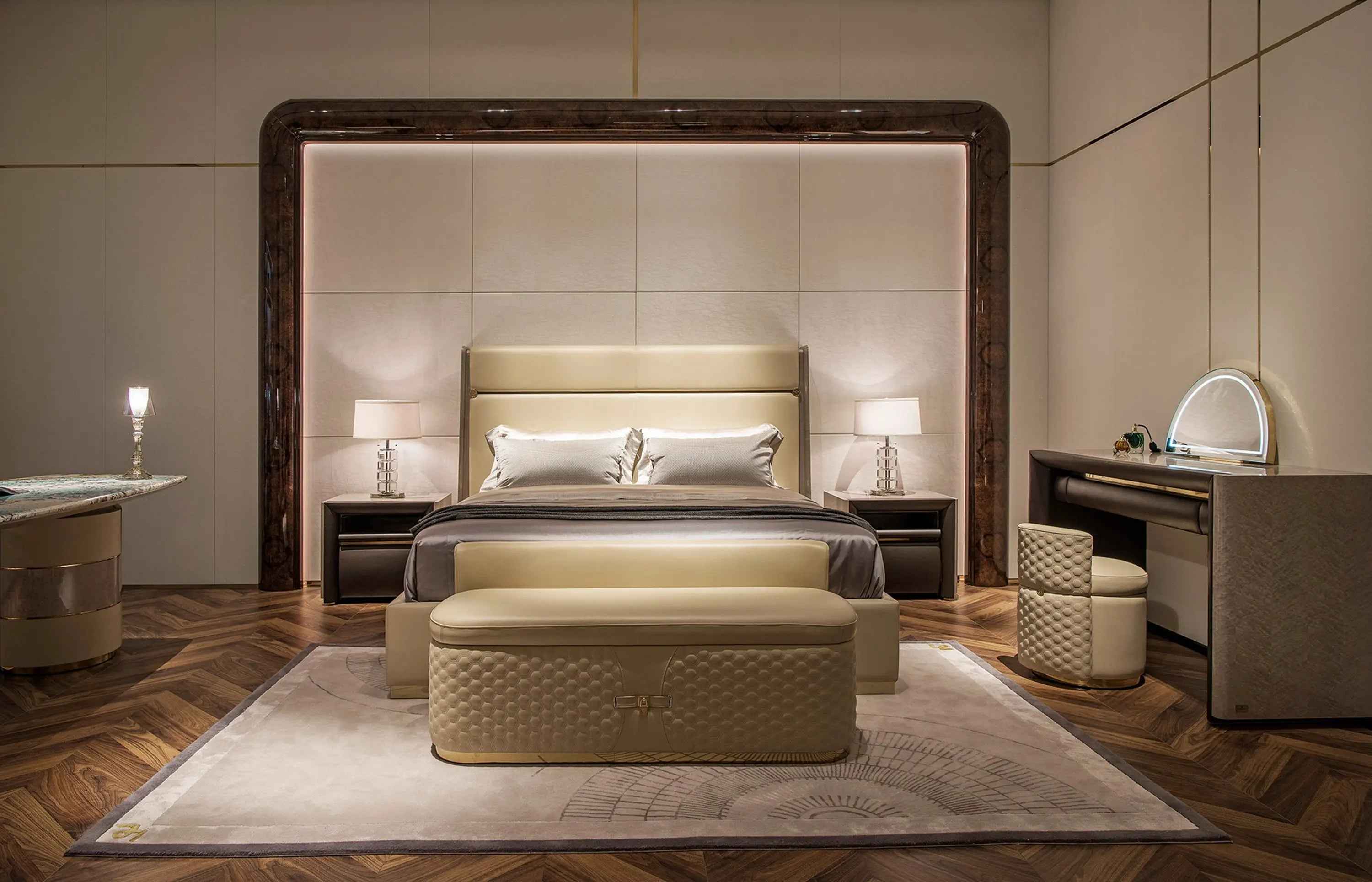 Leather Upholstery Headboard High End King Size Bed W012B10 Turri style Madison Bed,Bedroom queen bed, comfortable and soft