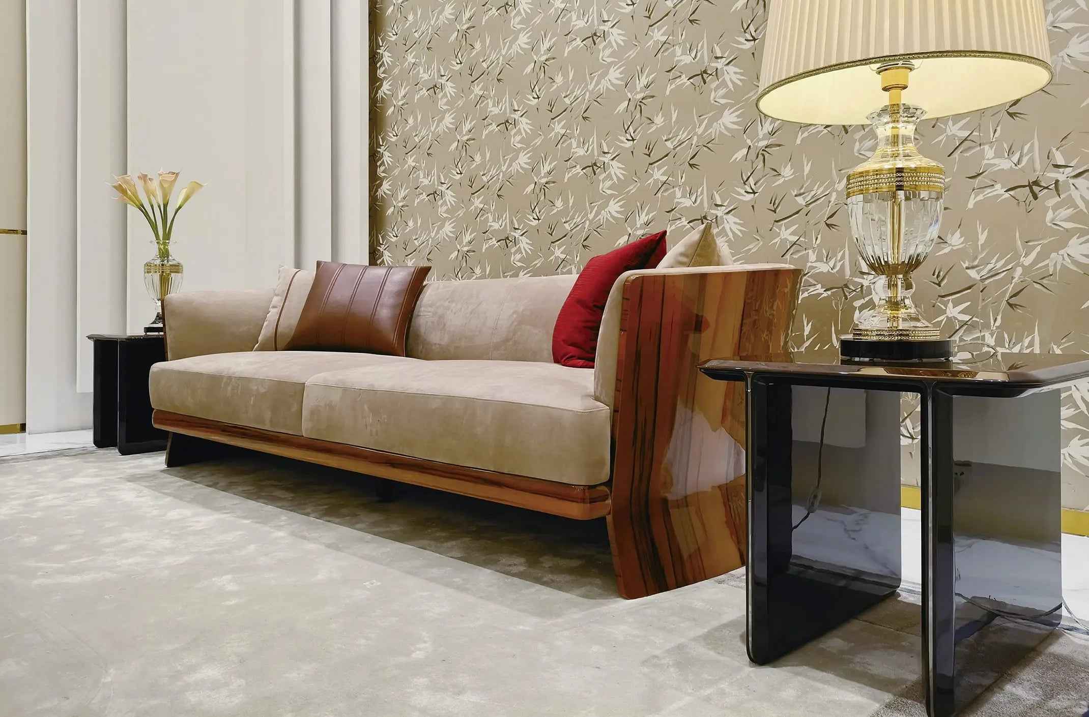 Light Luxury style Smoked maple and Burr Walnut upholstered sofa Living Room Hotel set sofa W016SF1B Bentley NEWENT Sofa