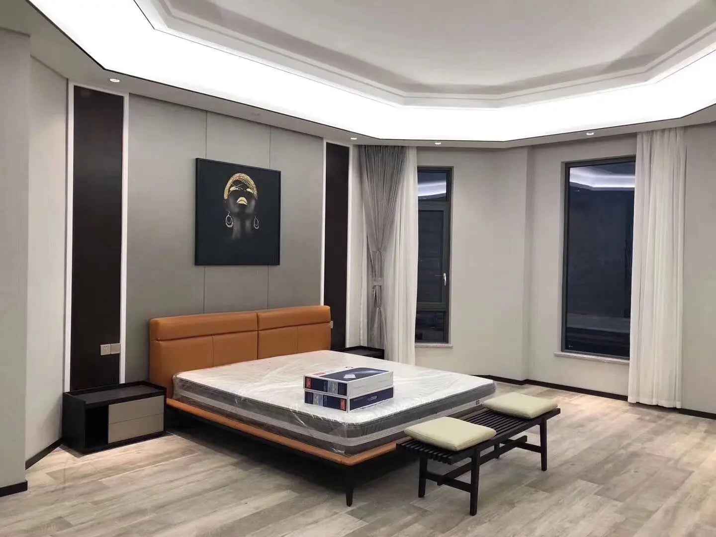 Luxe Leather KB-VVCASA-BED-VX1-1779-1 Bed