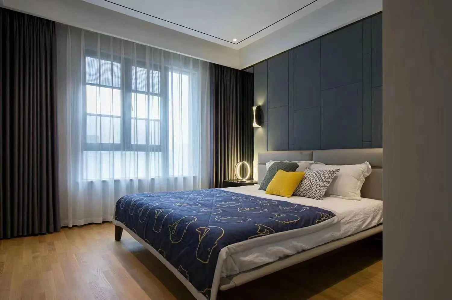 Luxe Leather KB-VVCASA-BED-VX1-1779-1 Bed