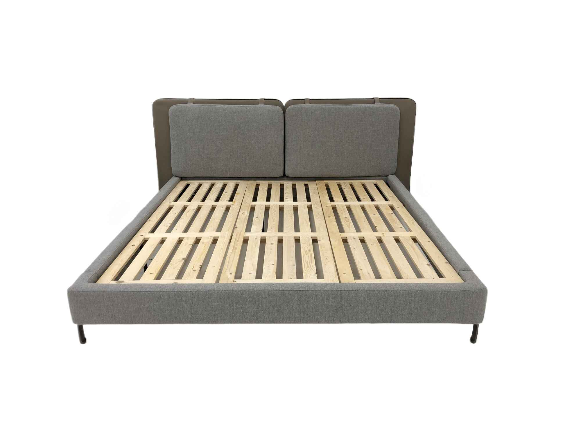 MB-049 Bed