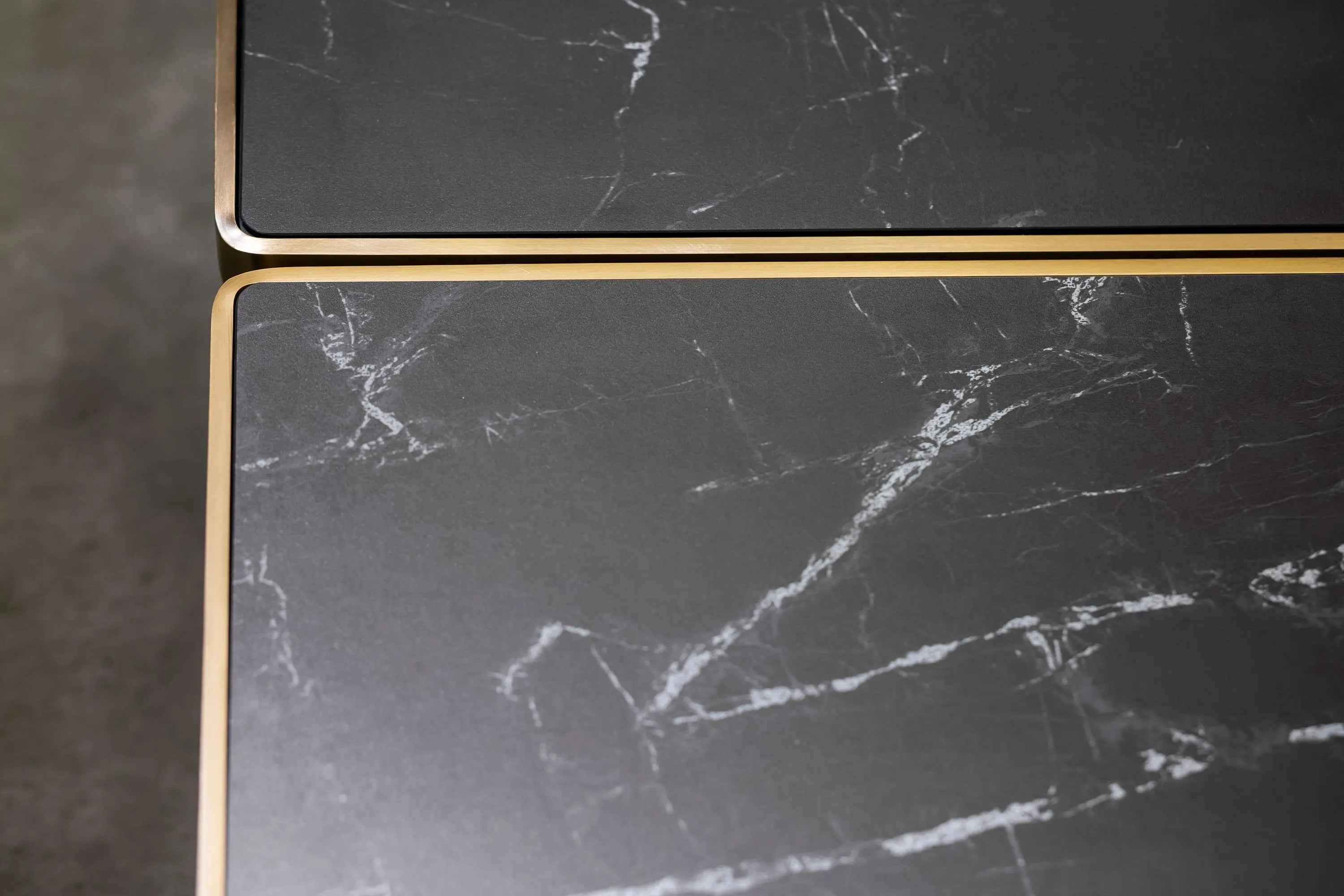 Minimal Stainless Steel Square HC-1906-1 Tea Table