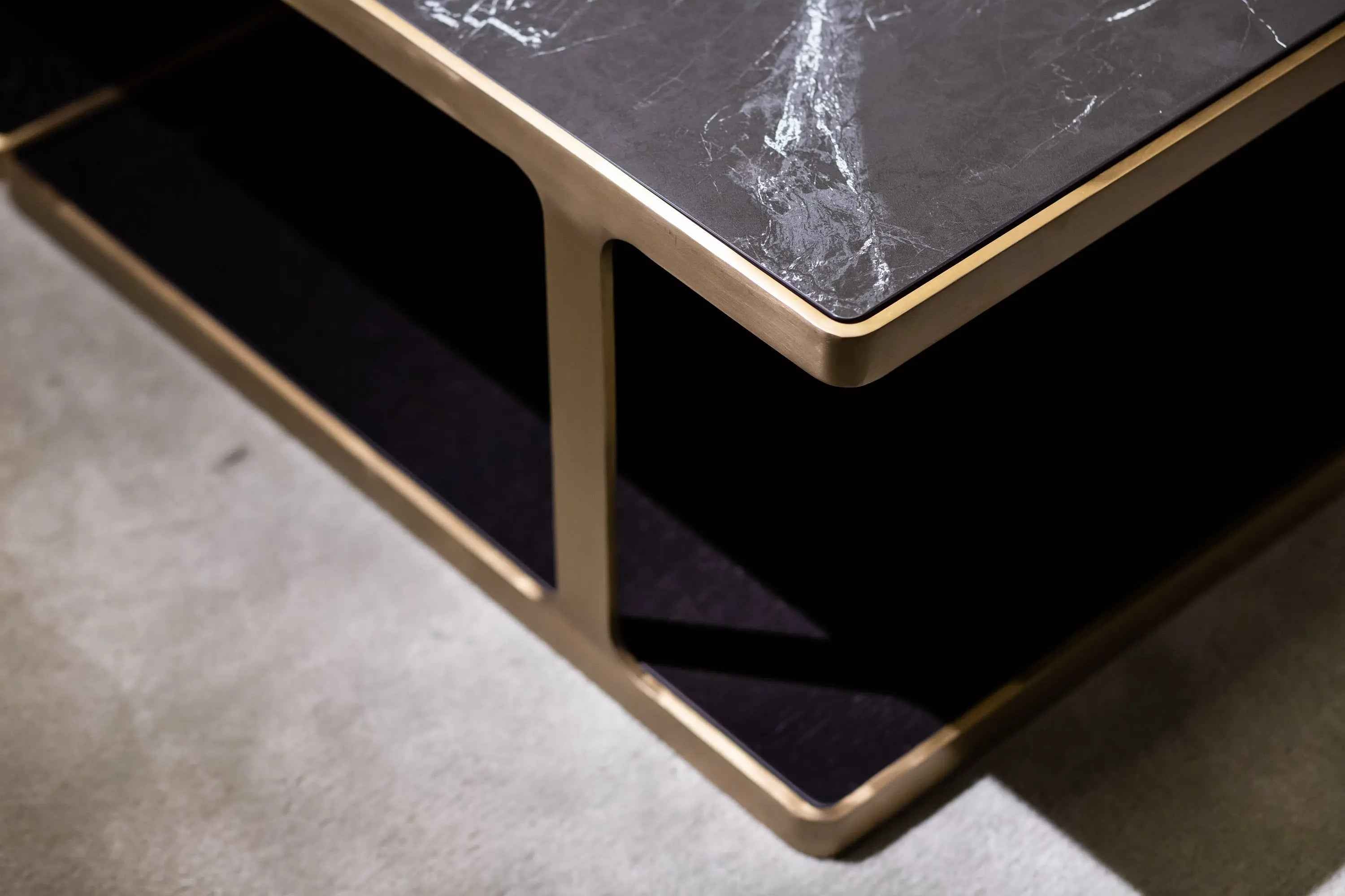 Minimal Stainless Steel Square HC-1906-1 Tea Table