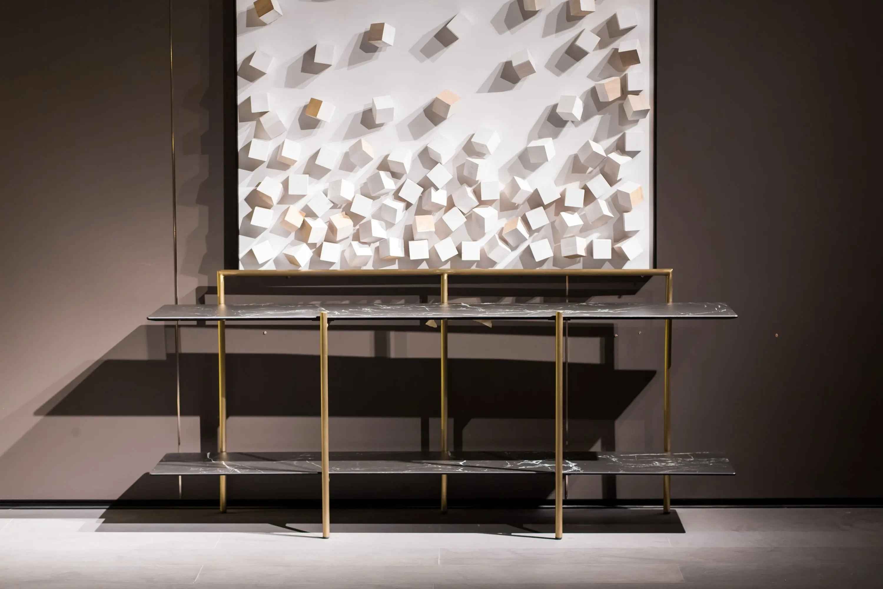 Minimalism And Luxury Stainless Steel Plate HC1919-8 Corner Table