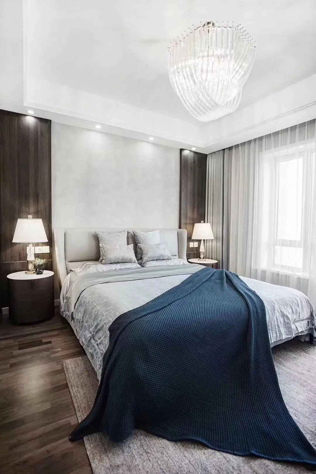 Minimalist Chic Leather KB-VVCASA-BED-VX1-1695-1 Bed