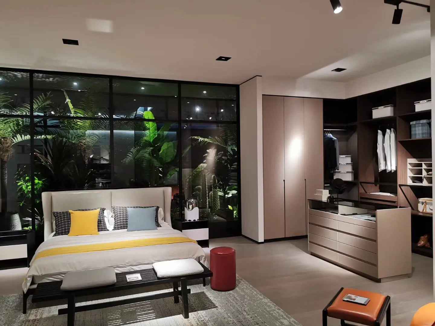 Minimalist Chic Leather KB-VVCASA-BED-VX1-1695-1 Bed