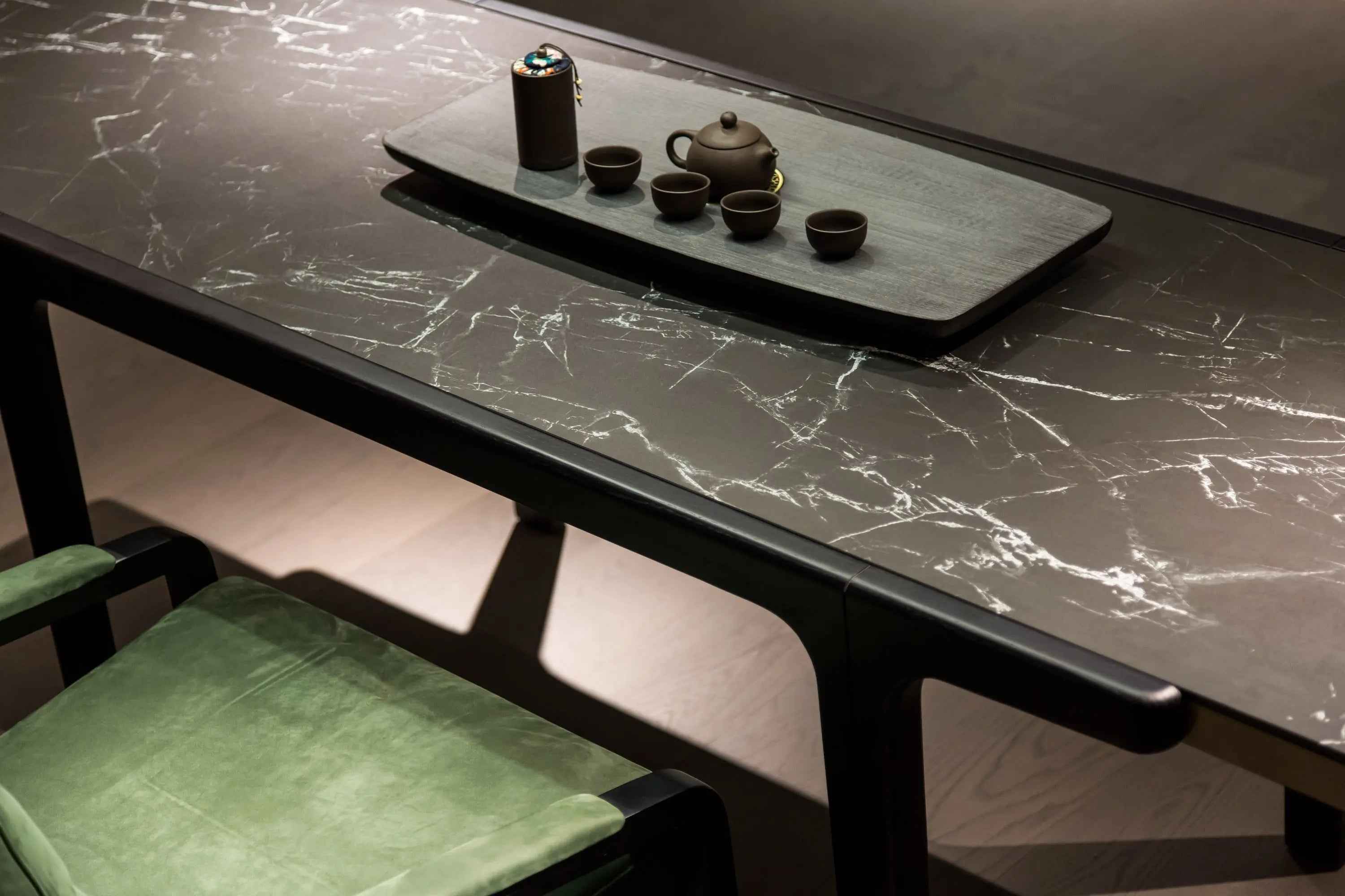 Modern Luxury Glass Tea Table - Elegant Design for Contemporary Living