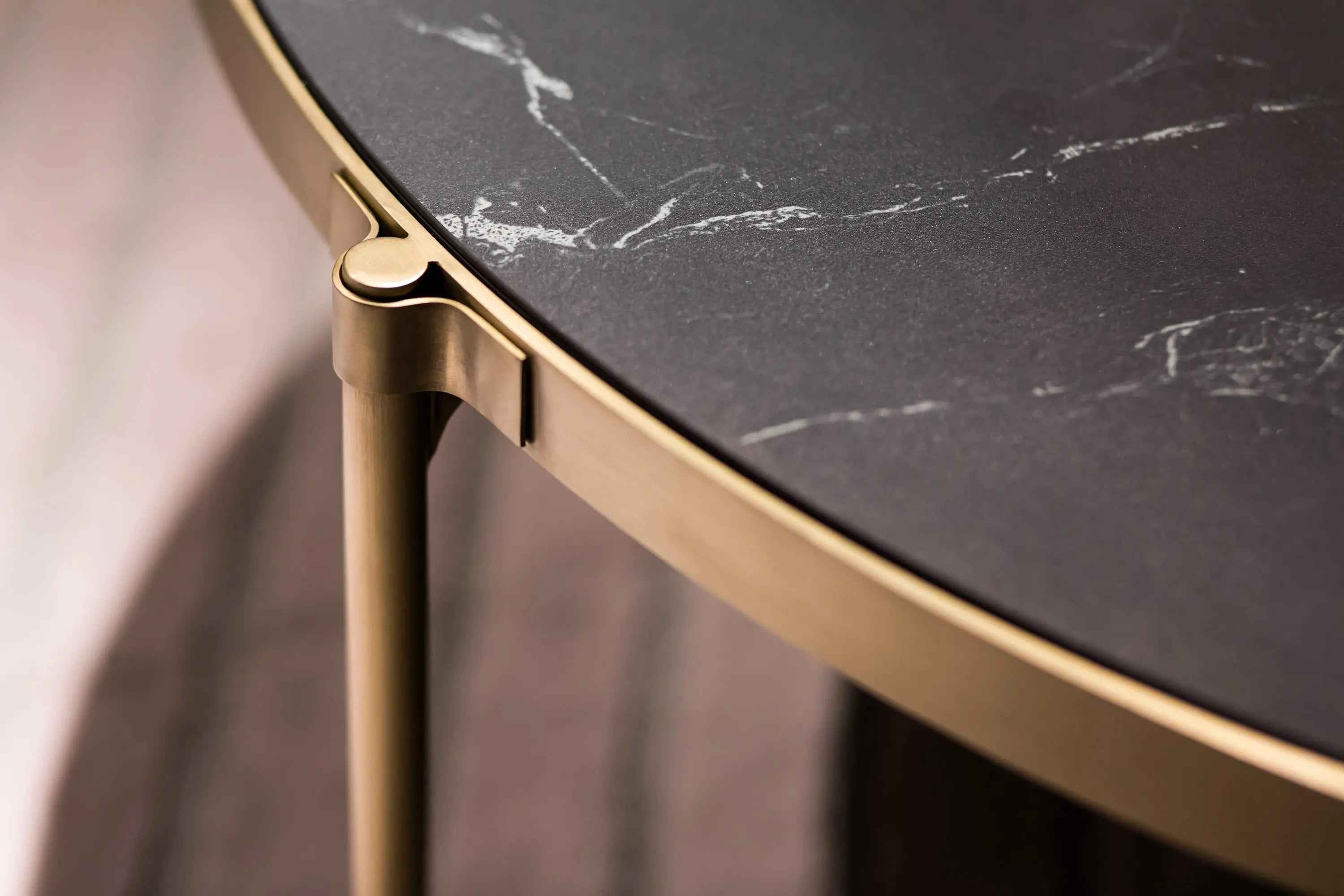 Modern Minimalist Stainless Steel Round HC-1907-1 Tea Table