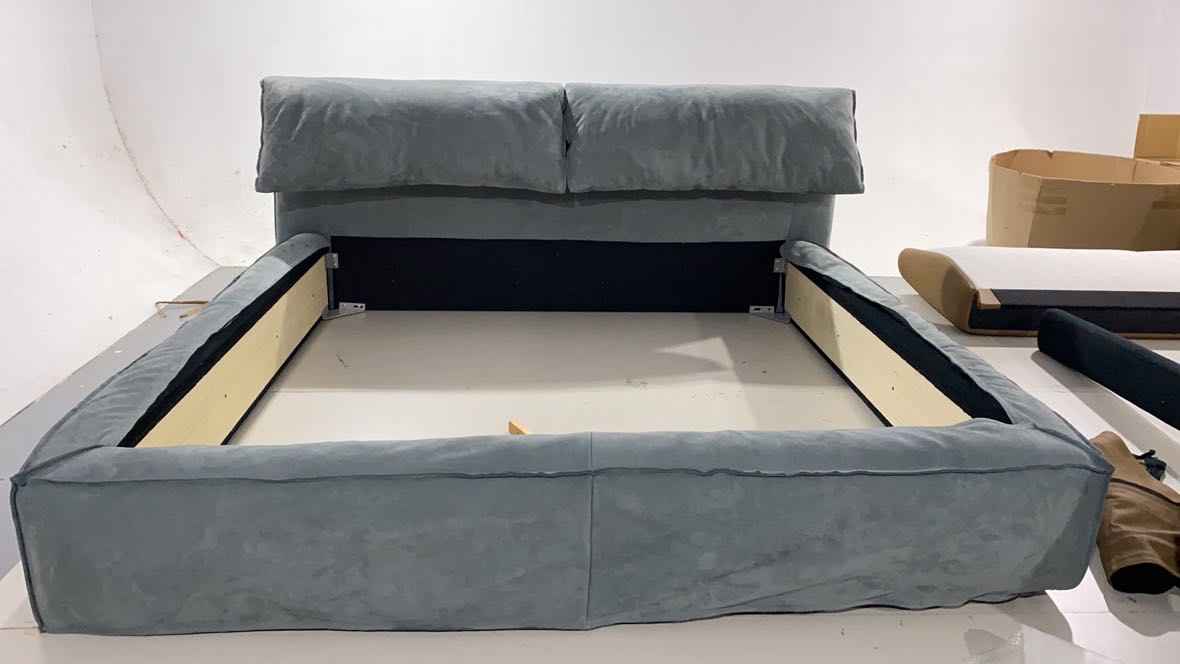 RC-27 Minimalism Bed