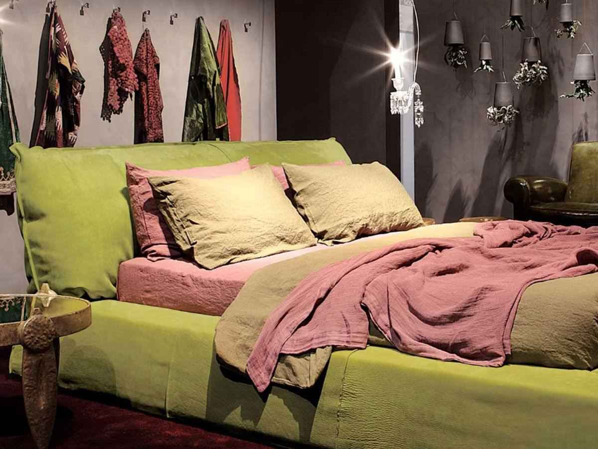 RC-28 Minimalism Bed