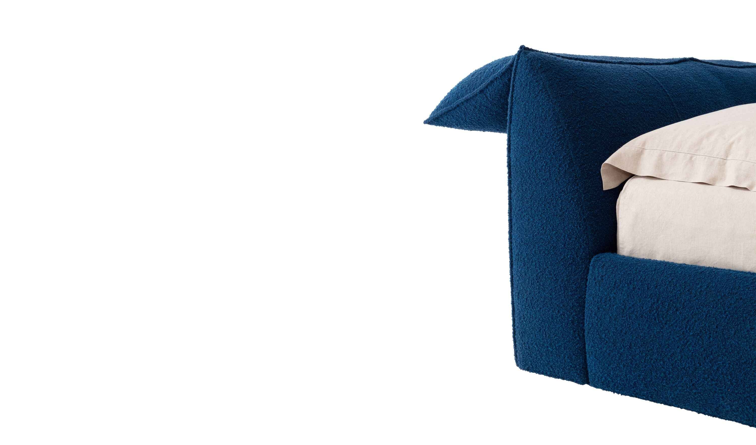 RC-30 Minimalism Bed