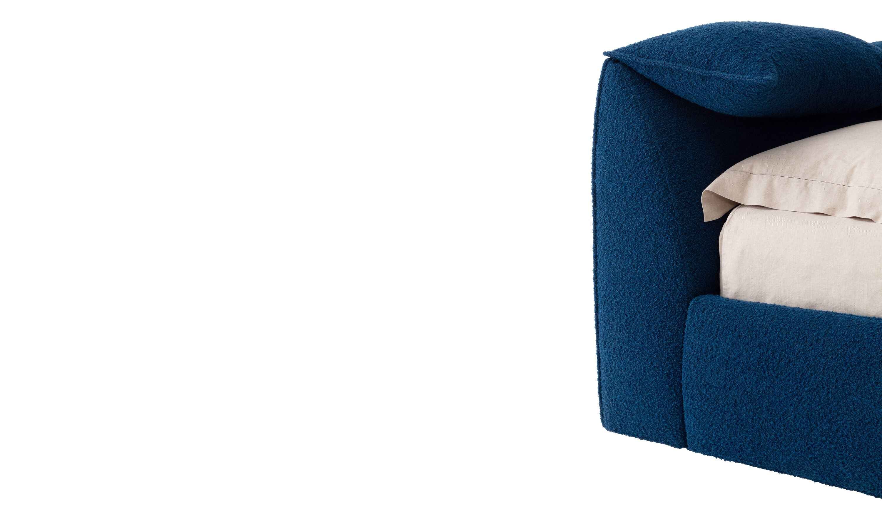 RC-30 Minimalism Bed