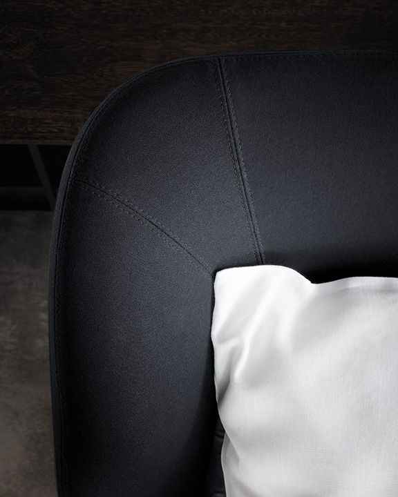 RC-32 Minimalism Bed