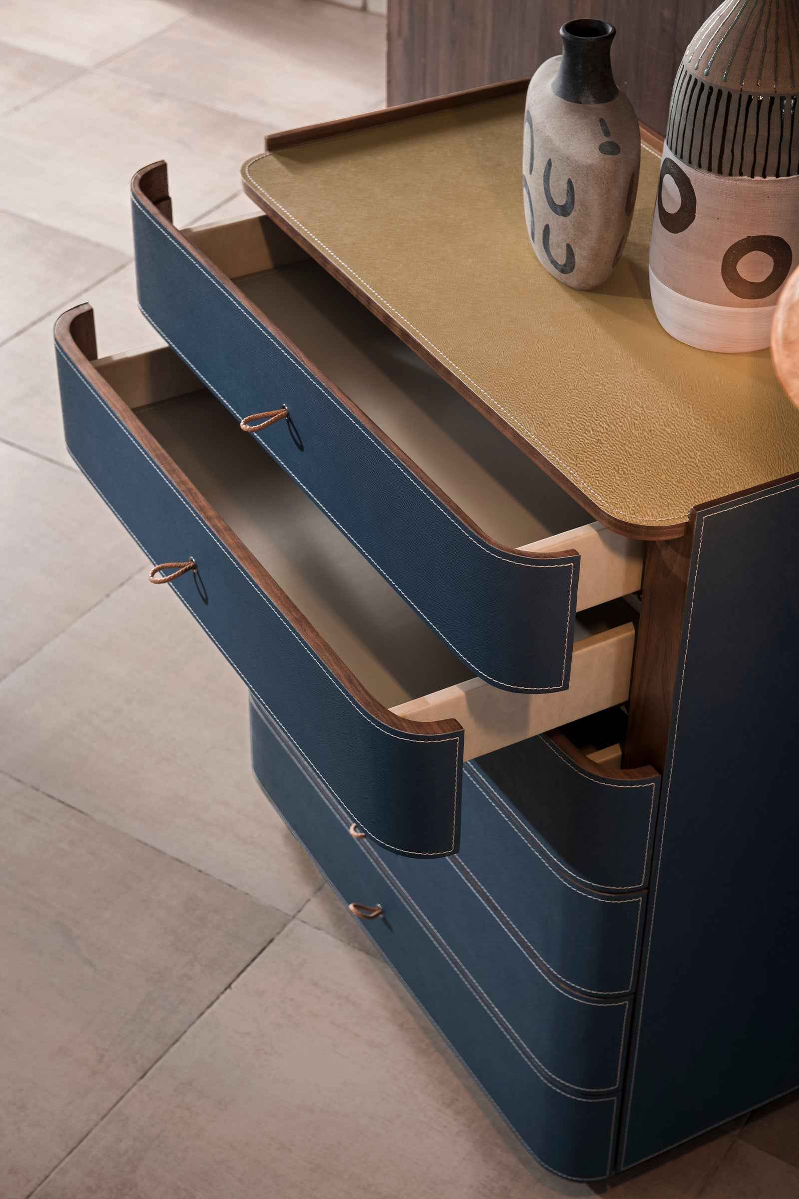 WD-1081 Minimalism Sideboard