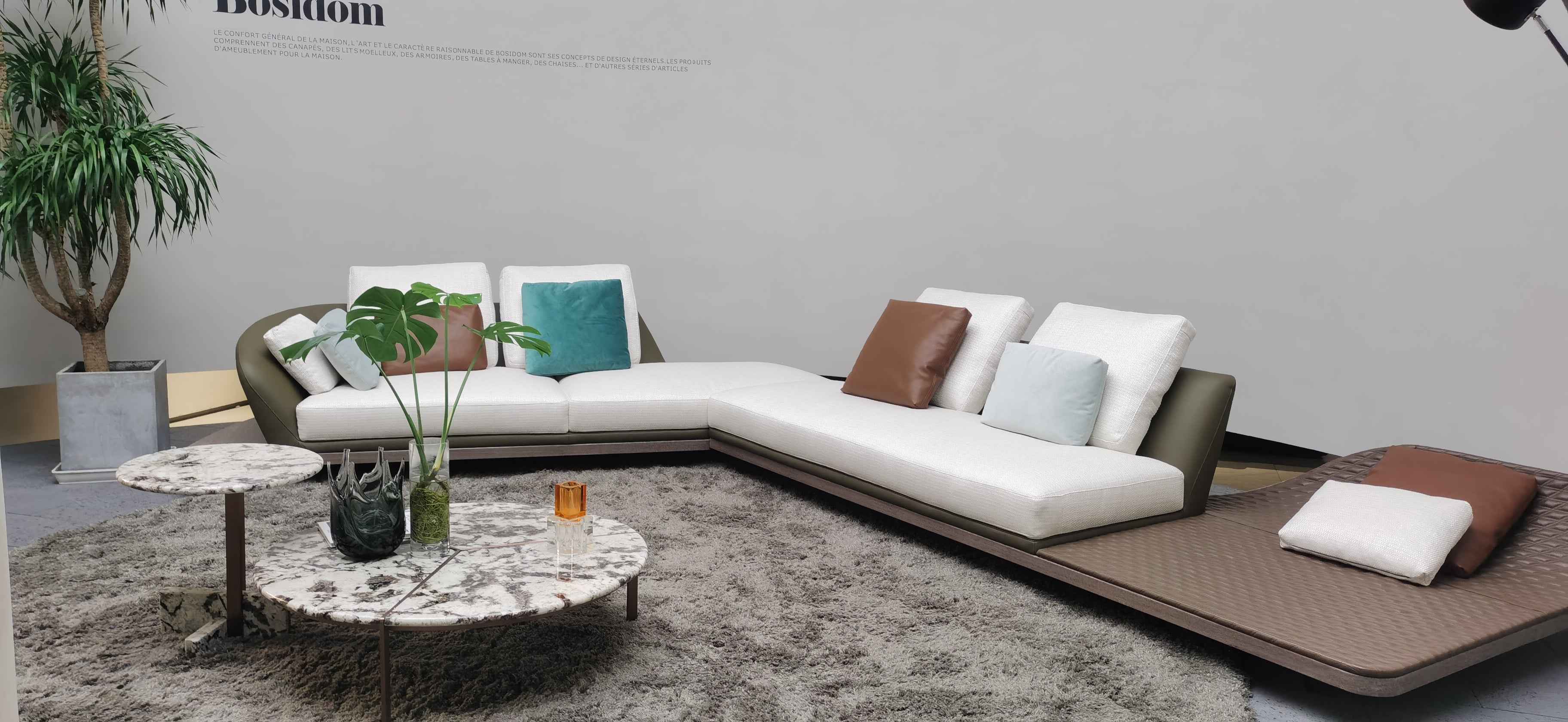 SF-18 Minimalism Sofa