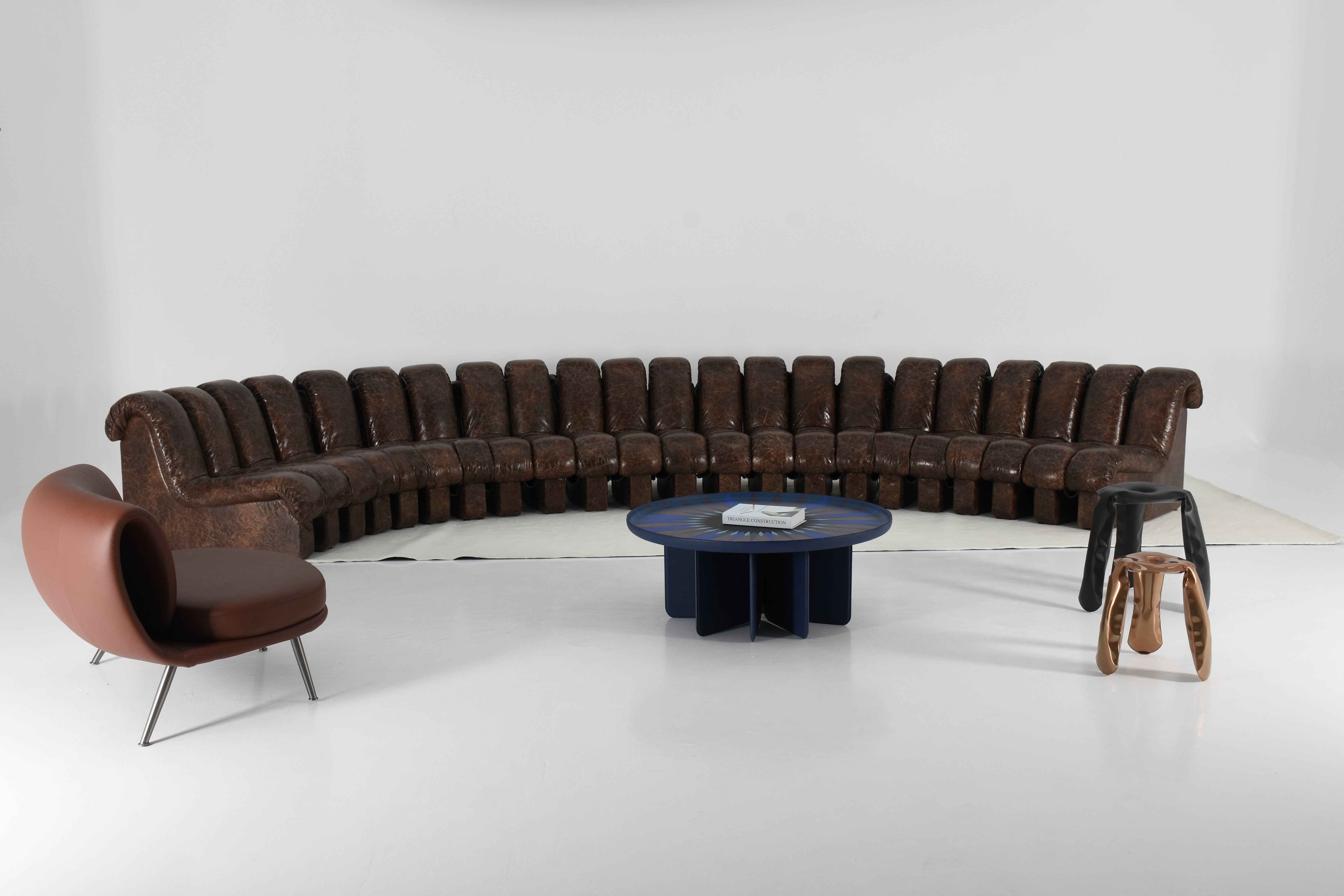 SF-201 Serpentine Modular Sofa