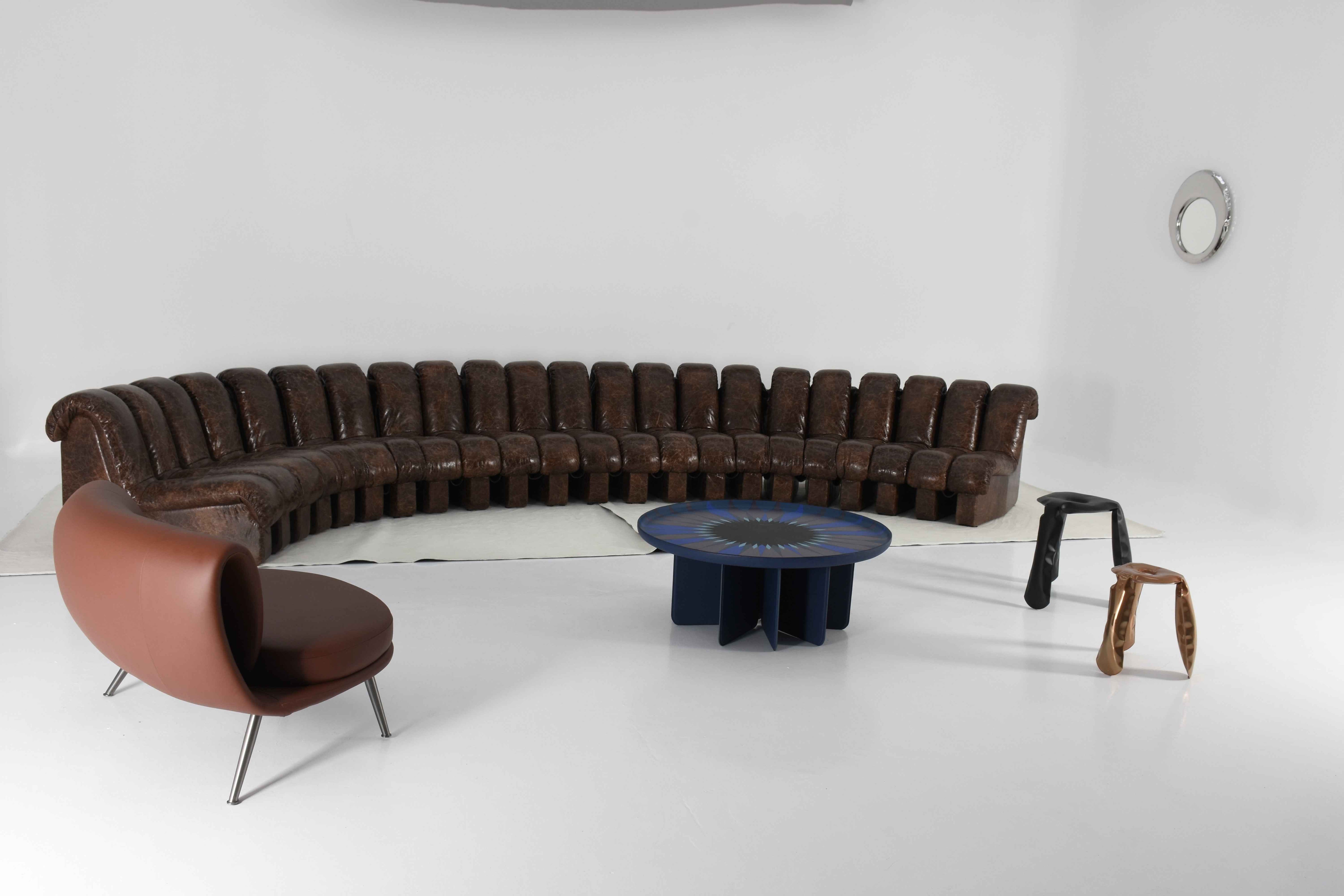 SF-201 Serpentine Modular Sofa