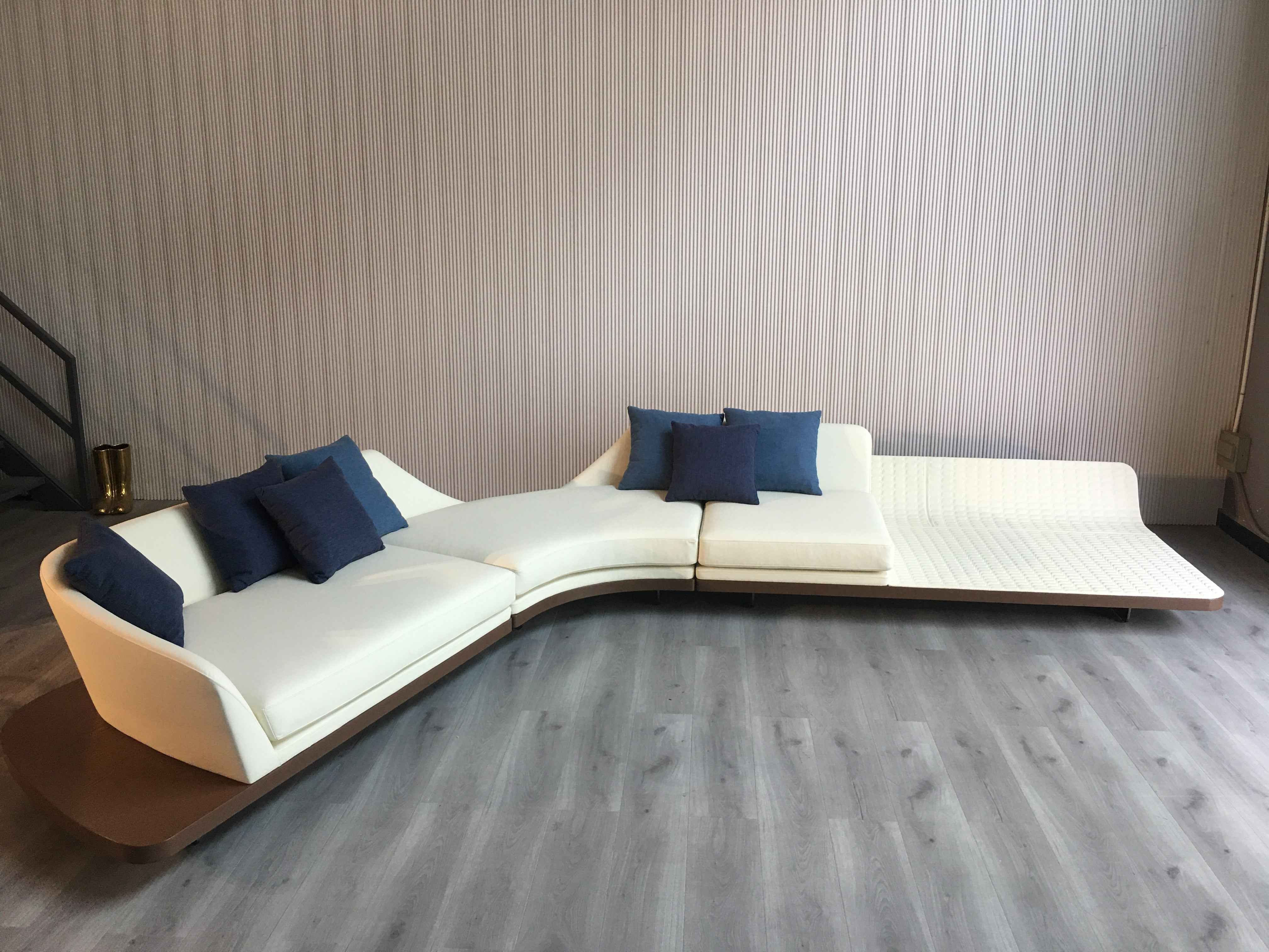 SF-310 Lawson Curved Sofa